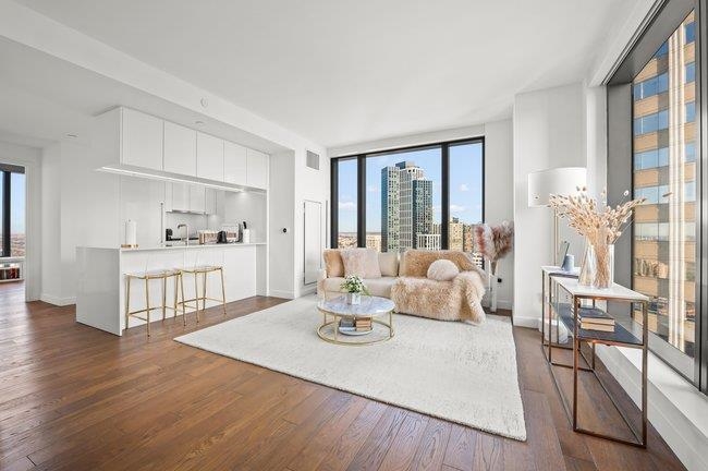 99 HUDSON ST Unit: 2901