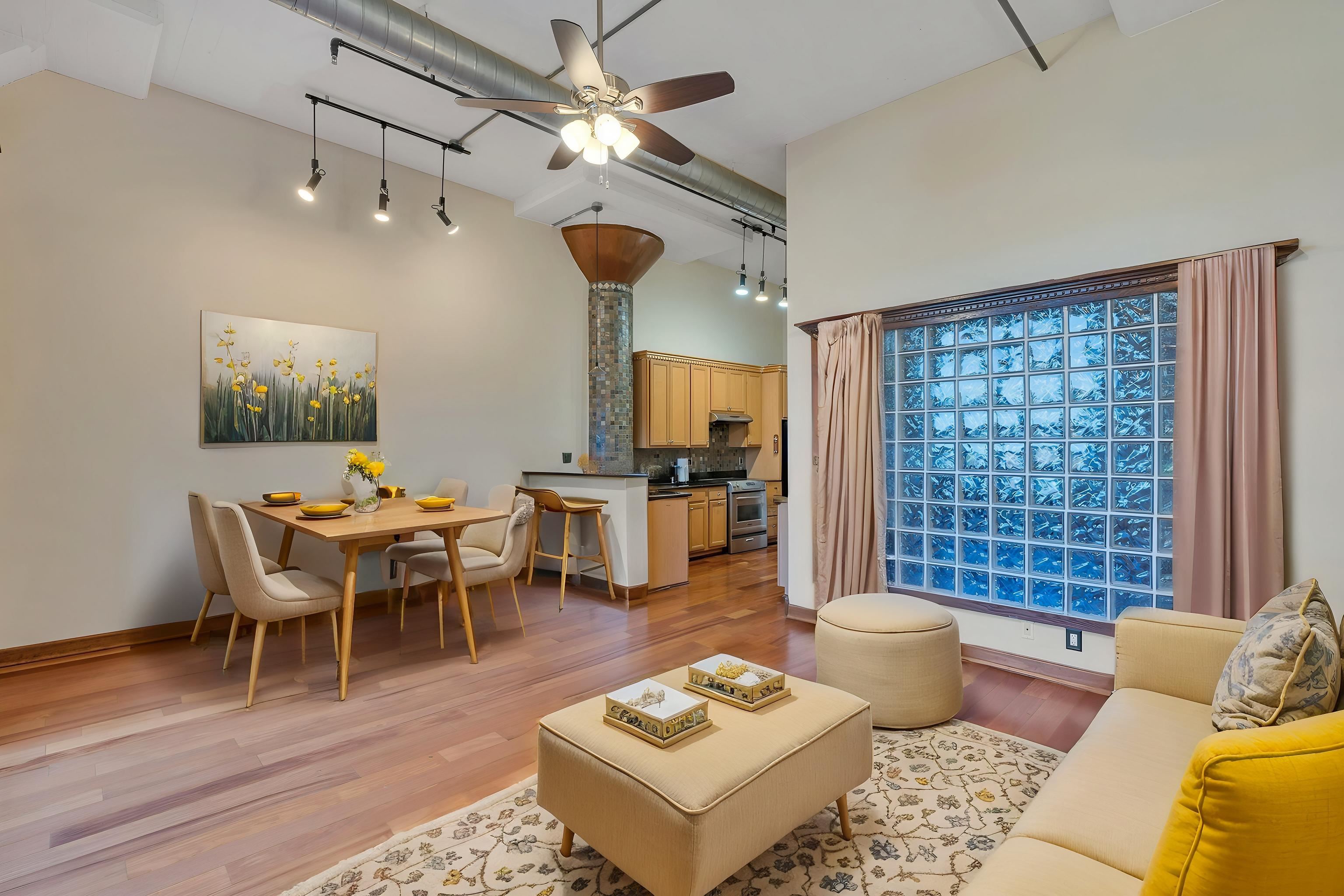 689 LUIS M MARIN BLVD Unit: 901