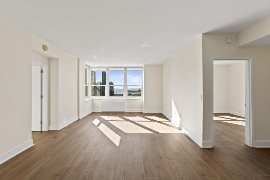 88 MORGAN ST Unit: 2606