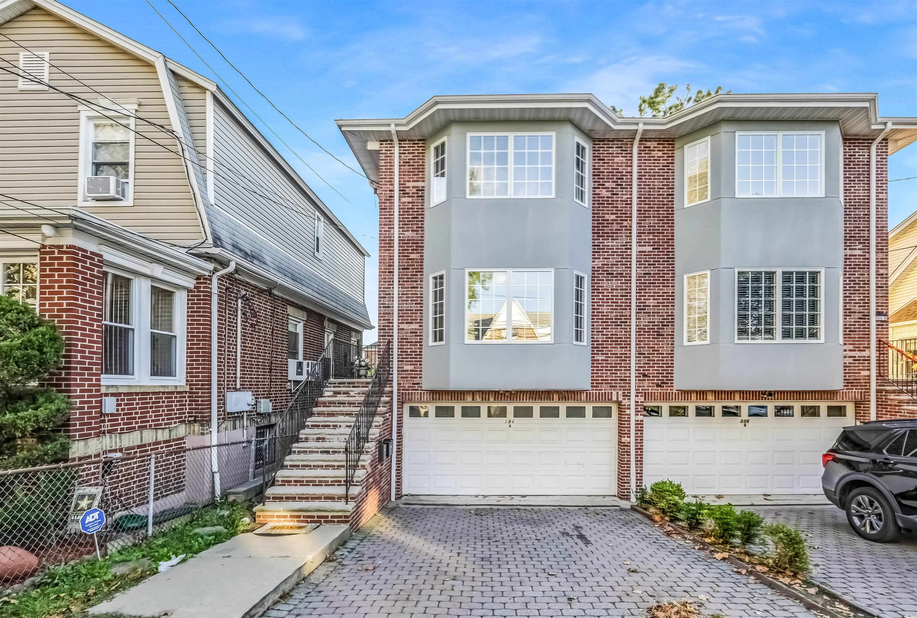 386A PARK AVE Unit: #A