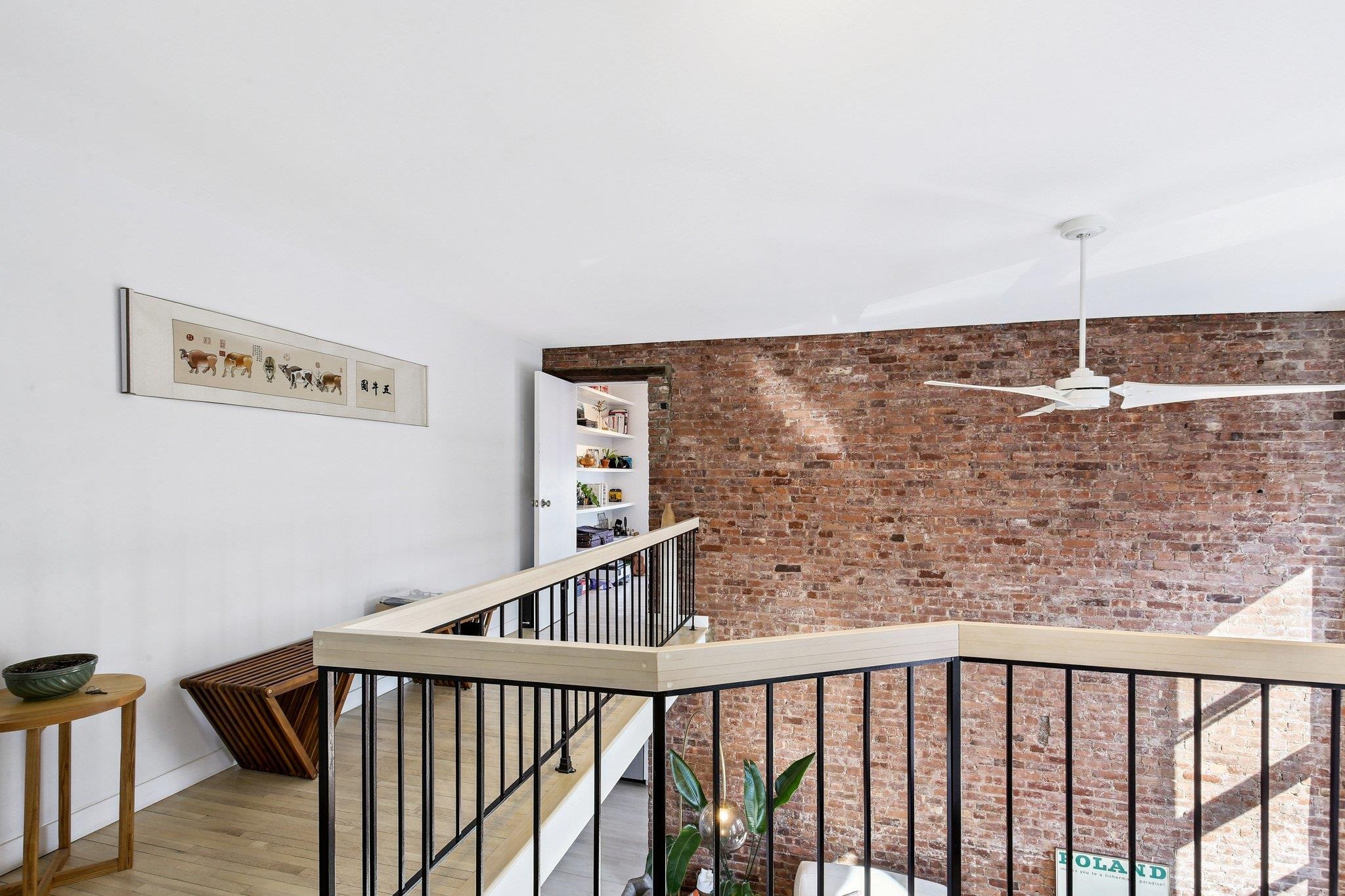 464 CENTRAL AVE Unit: B6