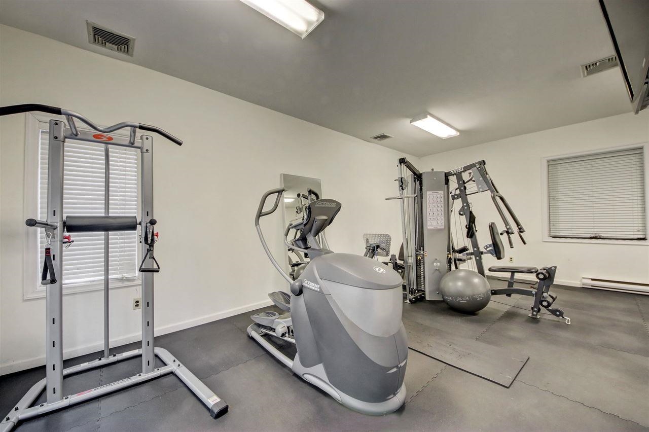 200 CHRISTOPHER COLUMBUS DR Unit: C10