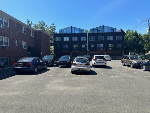 1 CONGRESS ST Unit: A10