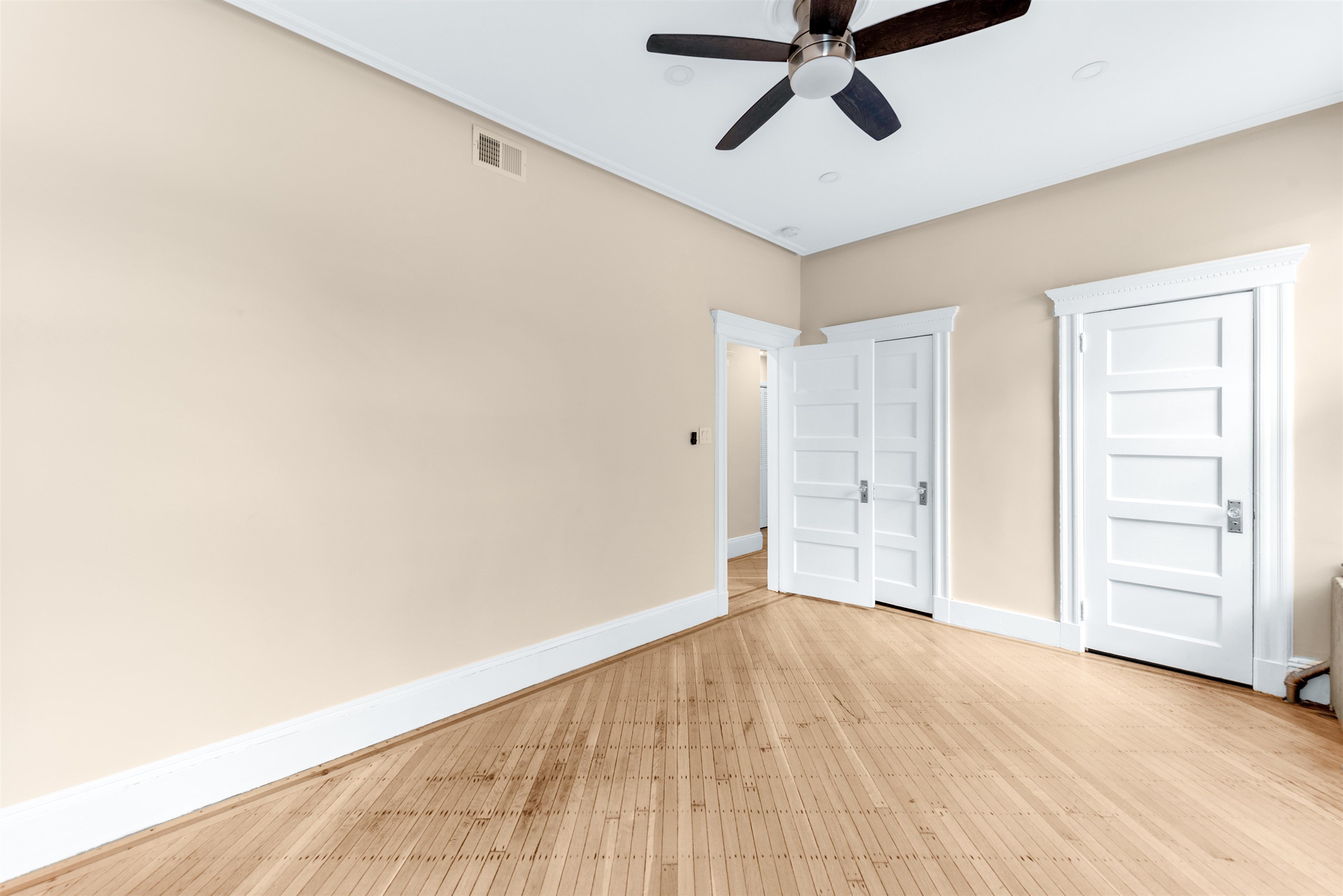 926 17TH ST Unit: 2
