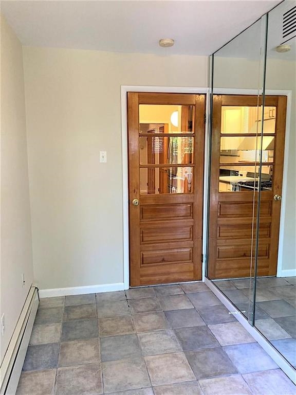 284 MAGNOLIA AVE Unit: 1