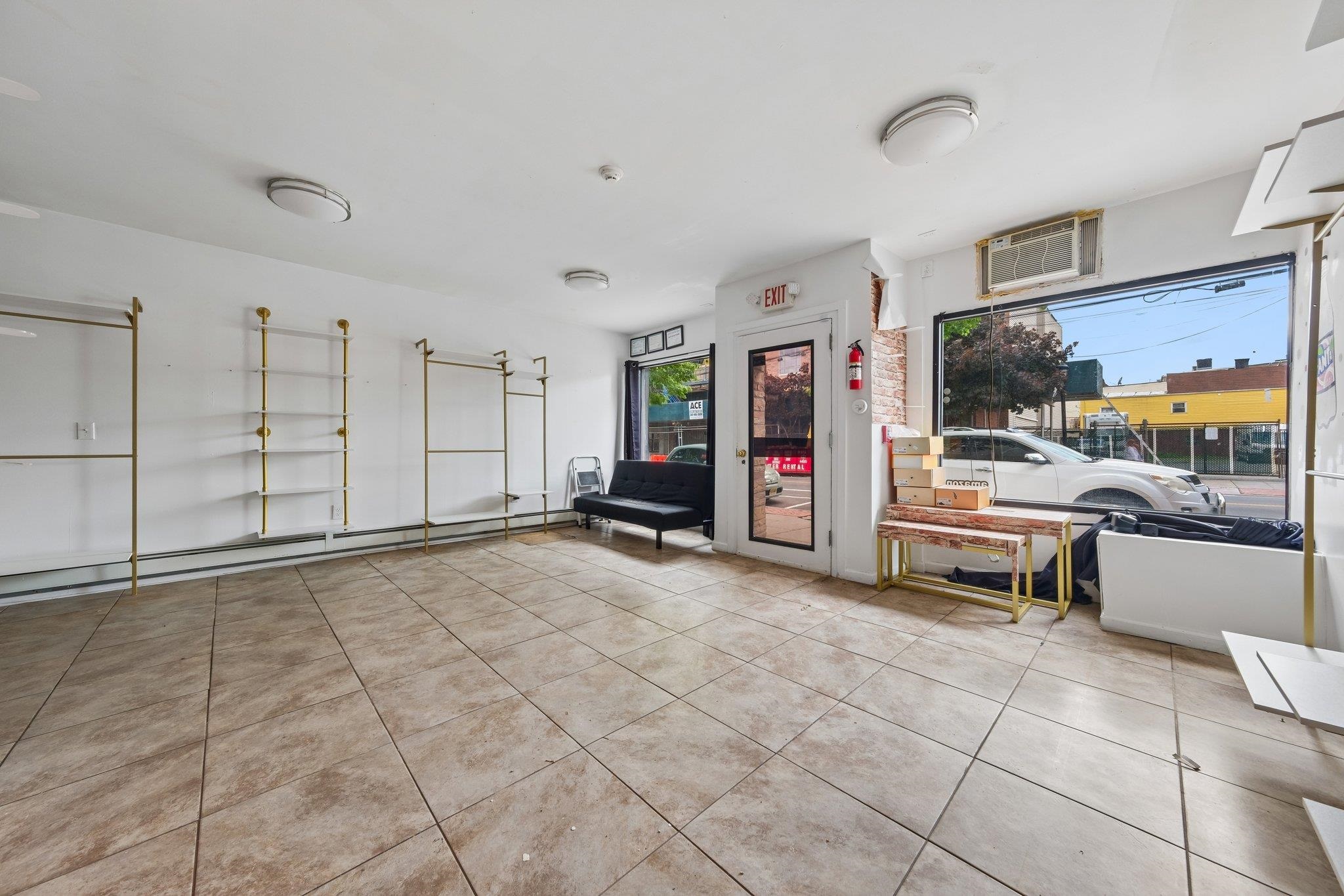 610 NEW YORK AVE
