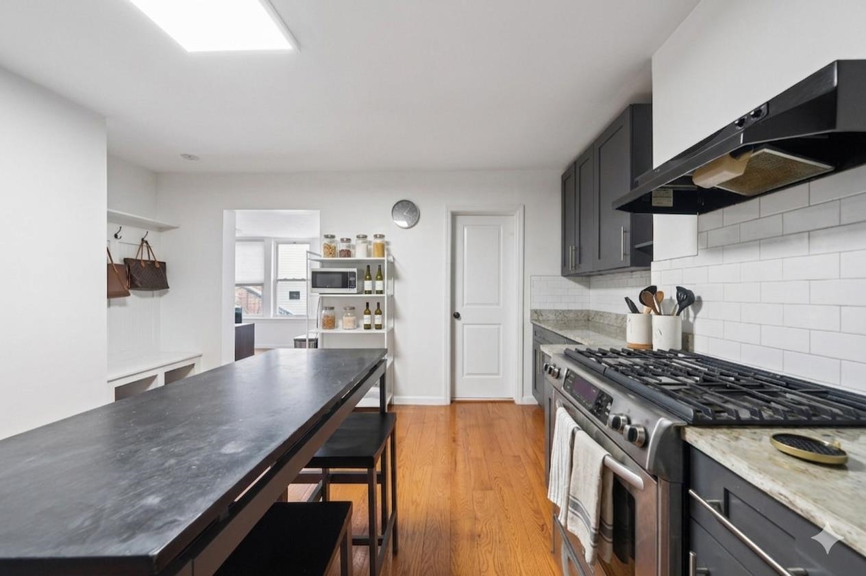 610 NEW YORK AVE
