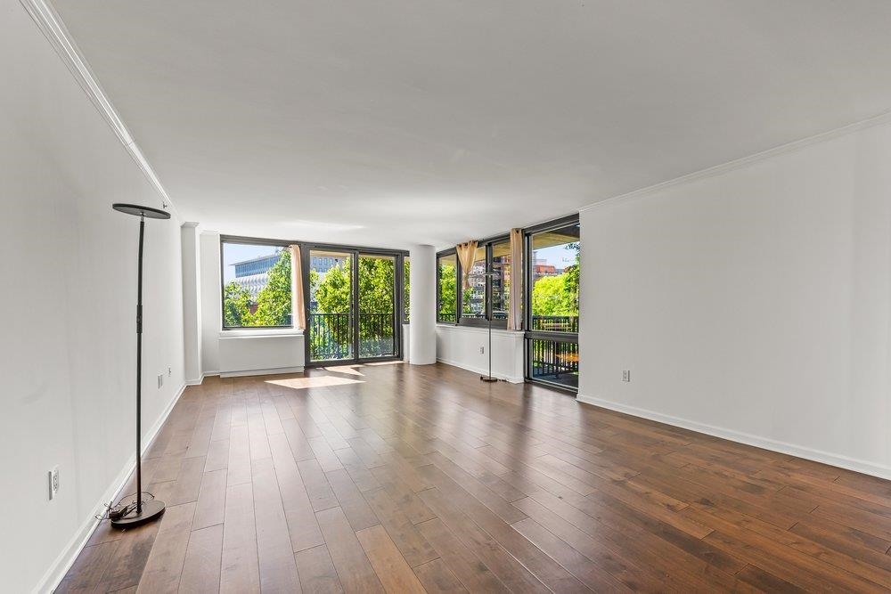 700 GROVE ST Unit: 3C