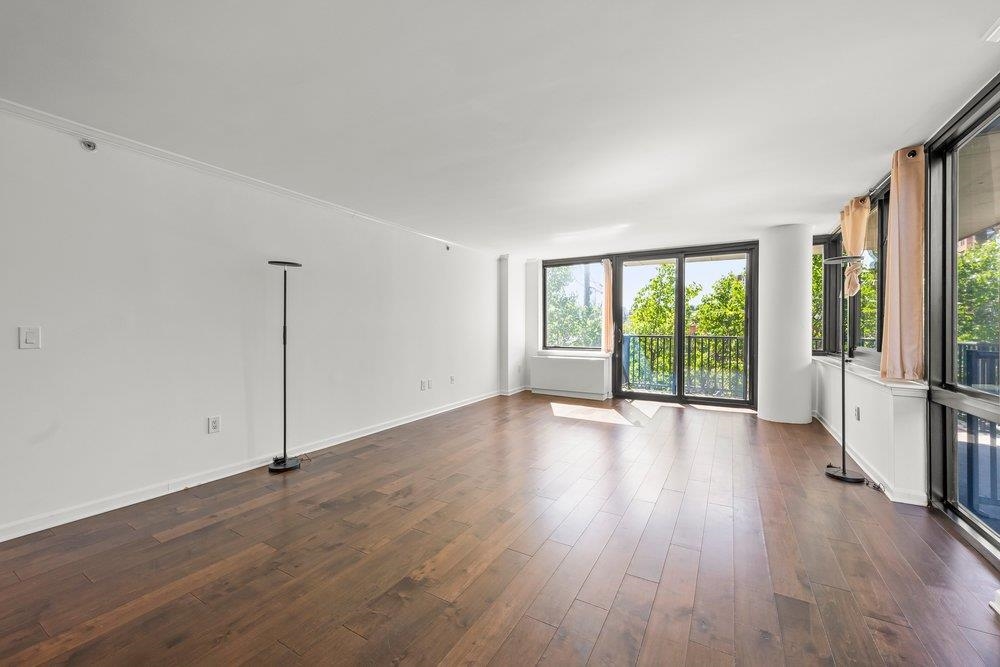 700 GROVE ST Unit: 3C