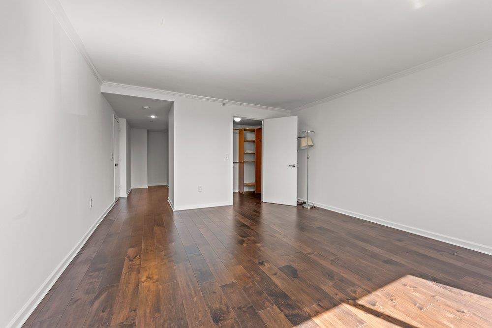 700 GROVE ST Unit: 3C