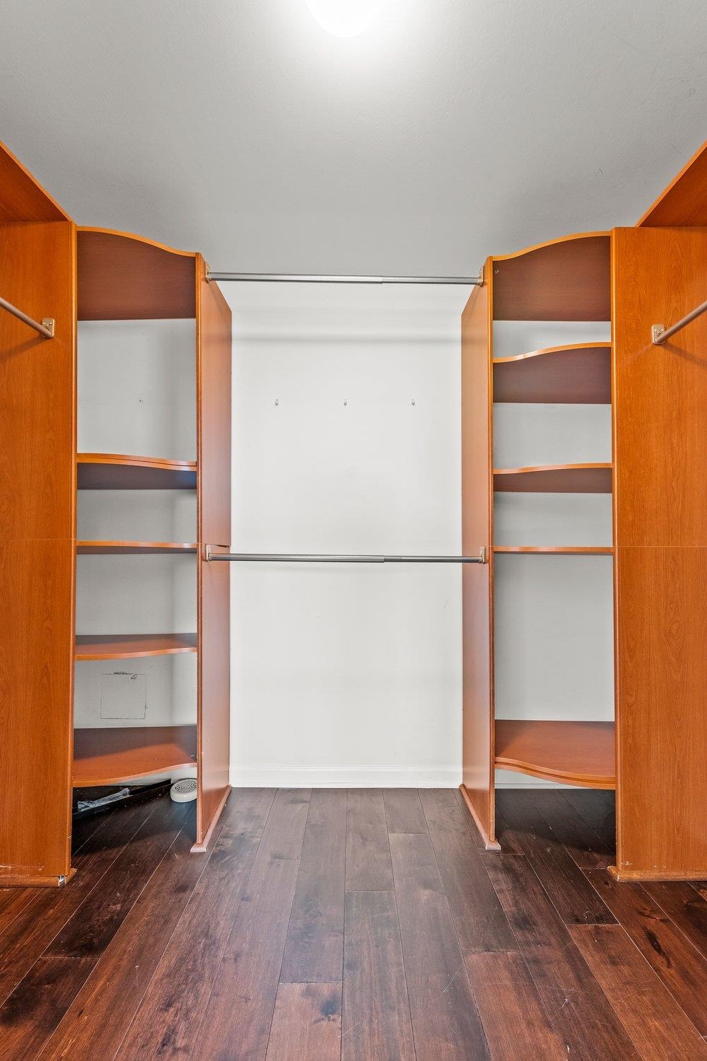 700 GROVE ST Unit: 3C