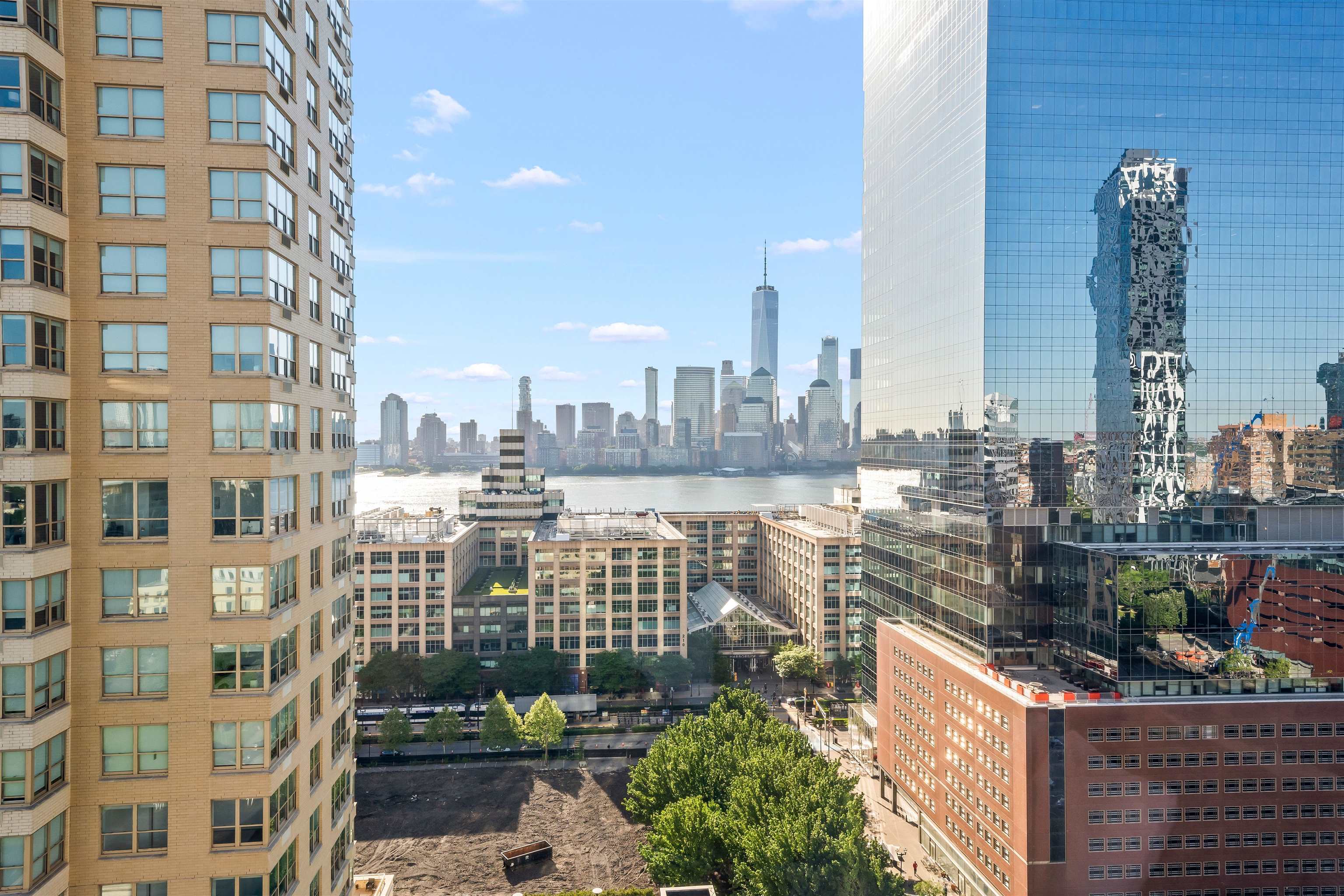 88 MORGAN ST Unit: 2105