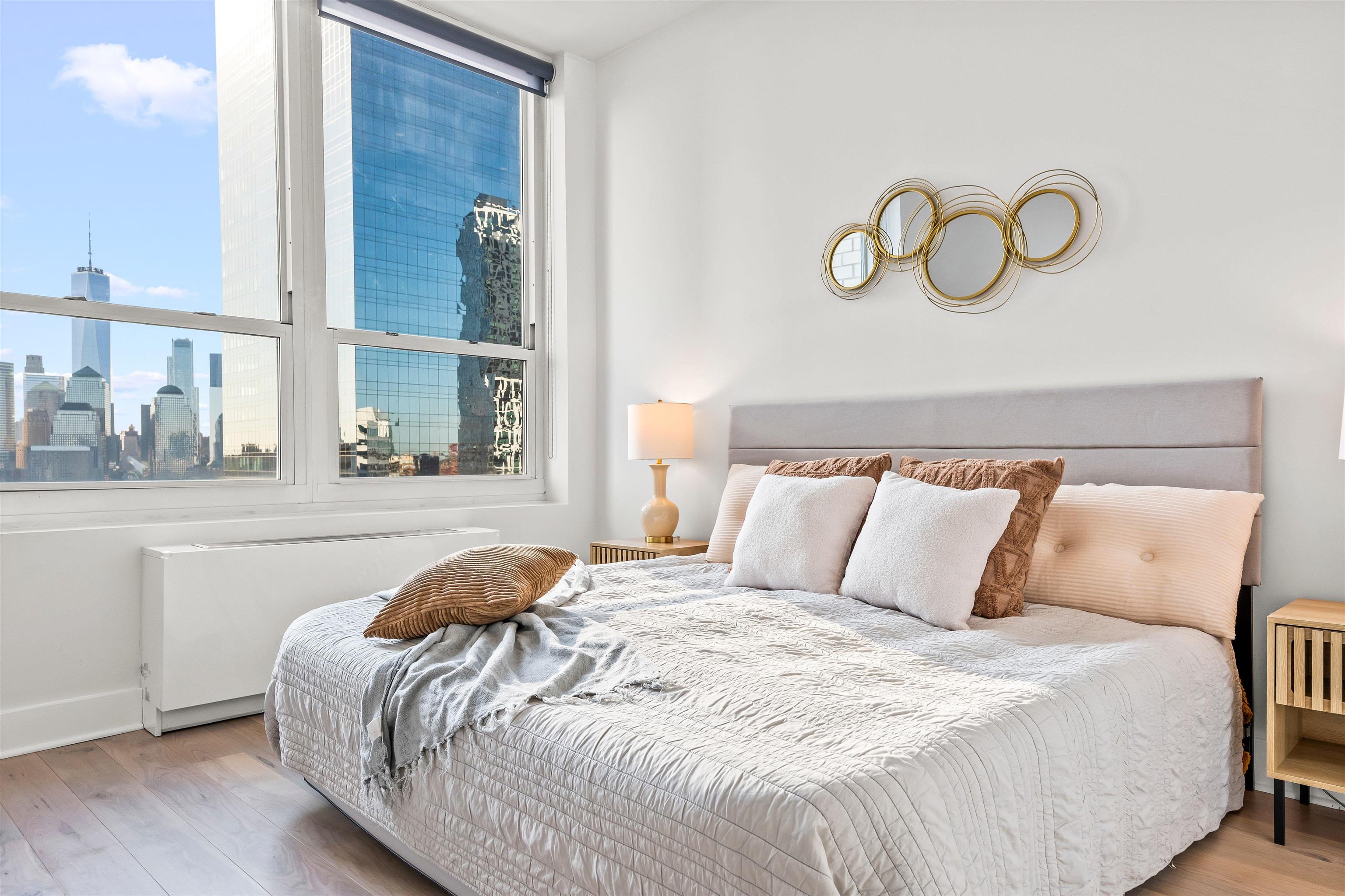 88 MORGAN ST Unit: 2105