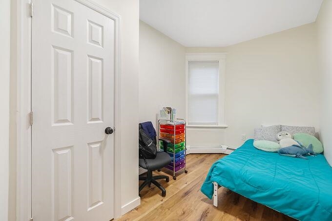 743 HARRISON AVE Unit: 5