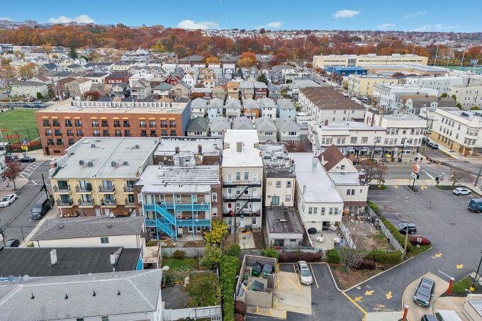 743 HARRISON AVE Unit: 5