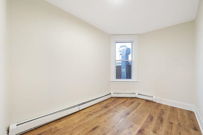 743 HARRISON AVE Unit: 5