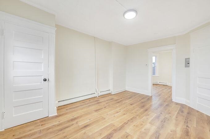 743 HARRISON AVE Unit: 5