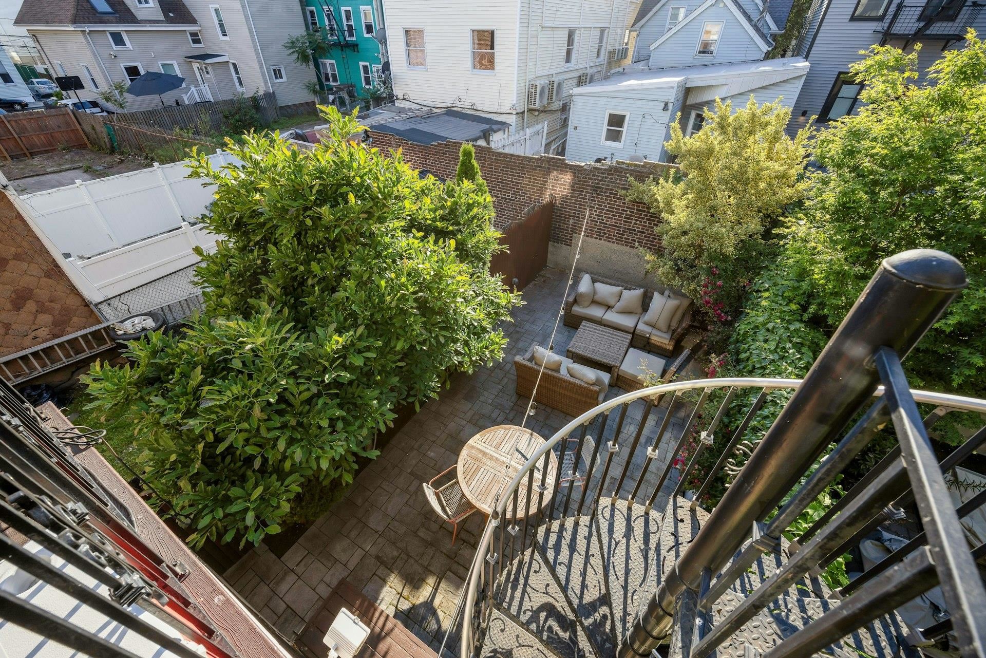 145 WEBSTER AVE
