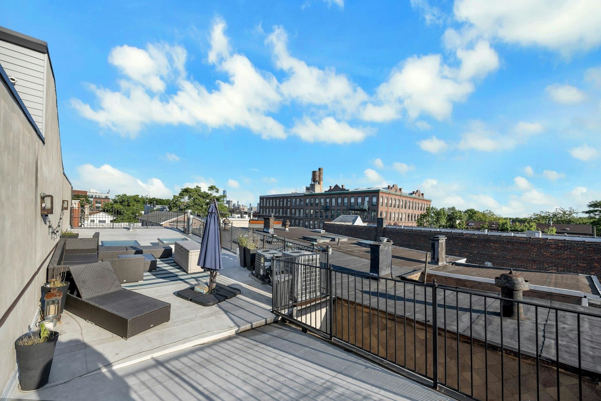145 WEBSTER AVE