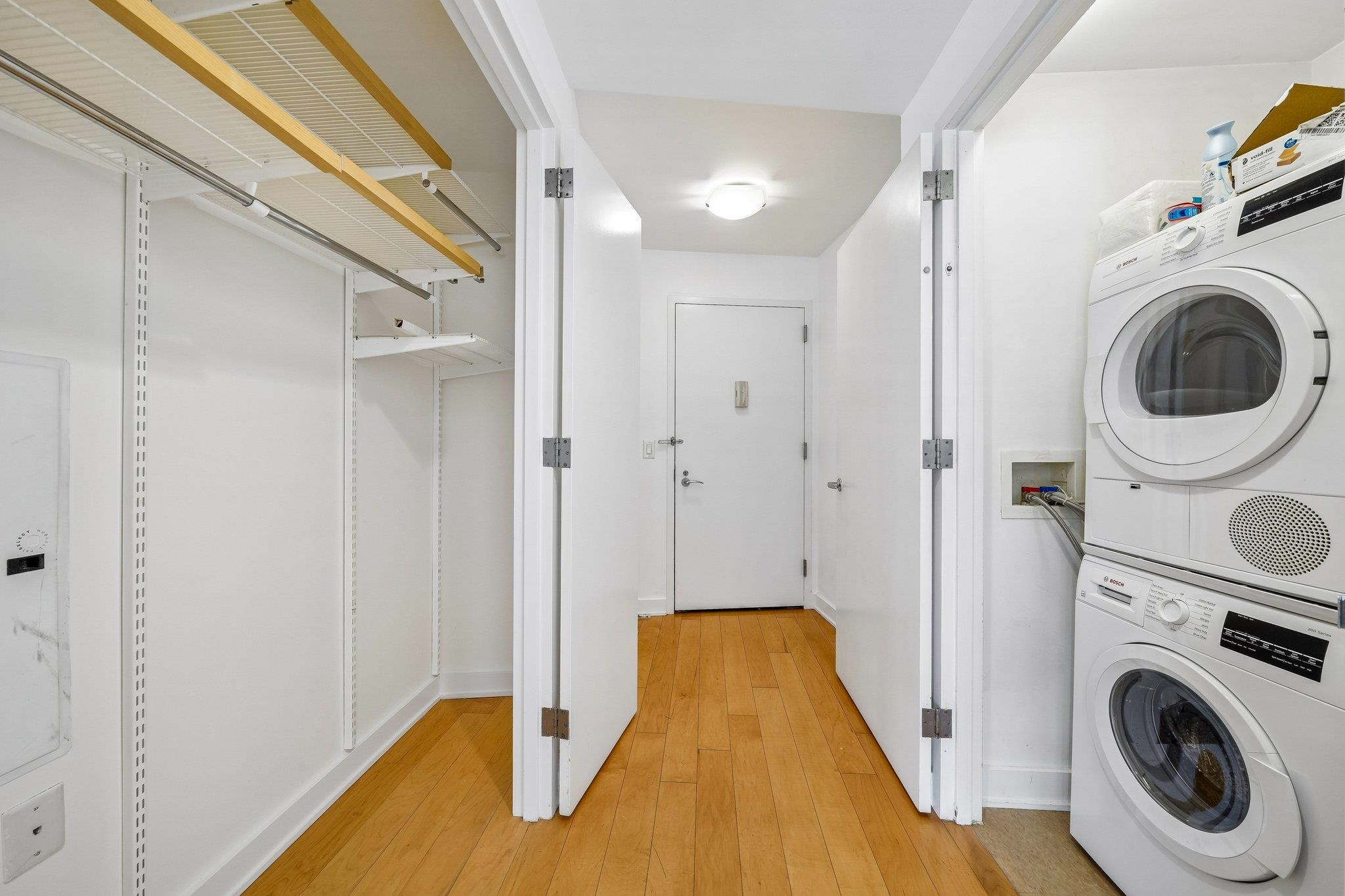 2 2ND ST Unit: 1605