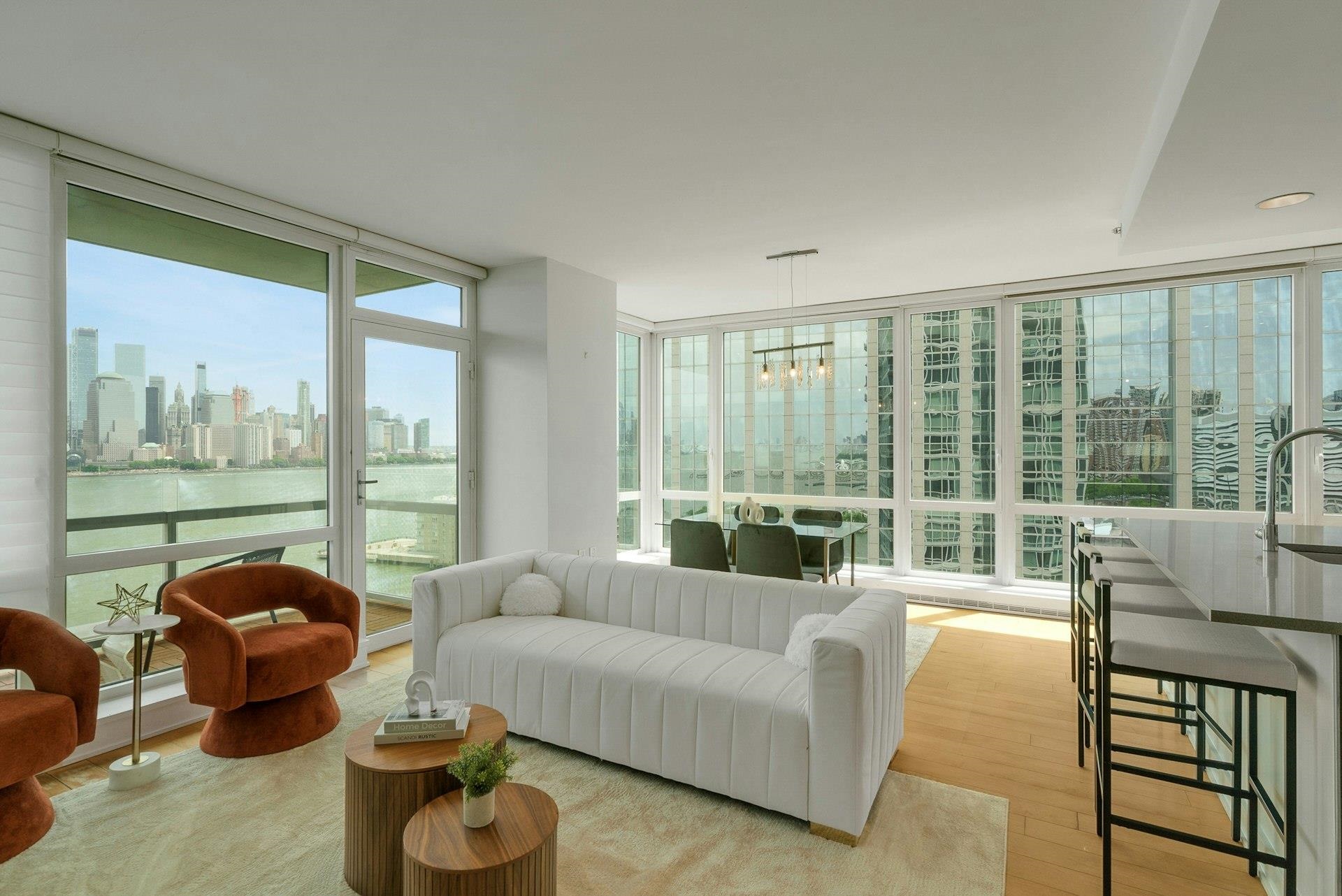 2 2ND ST Unit: 1605