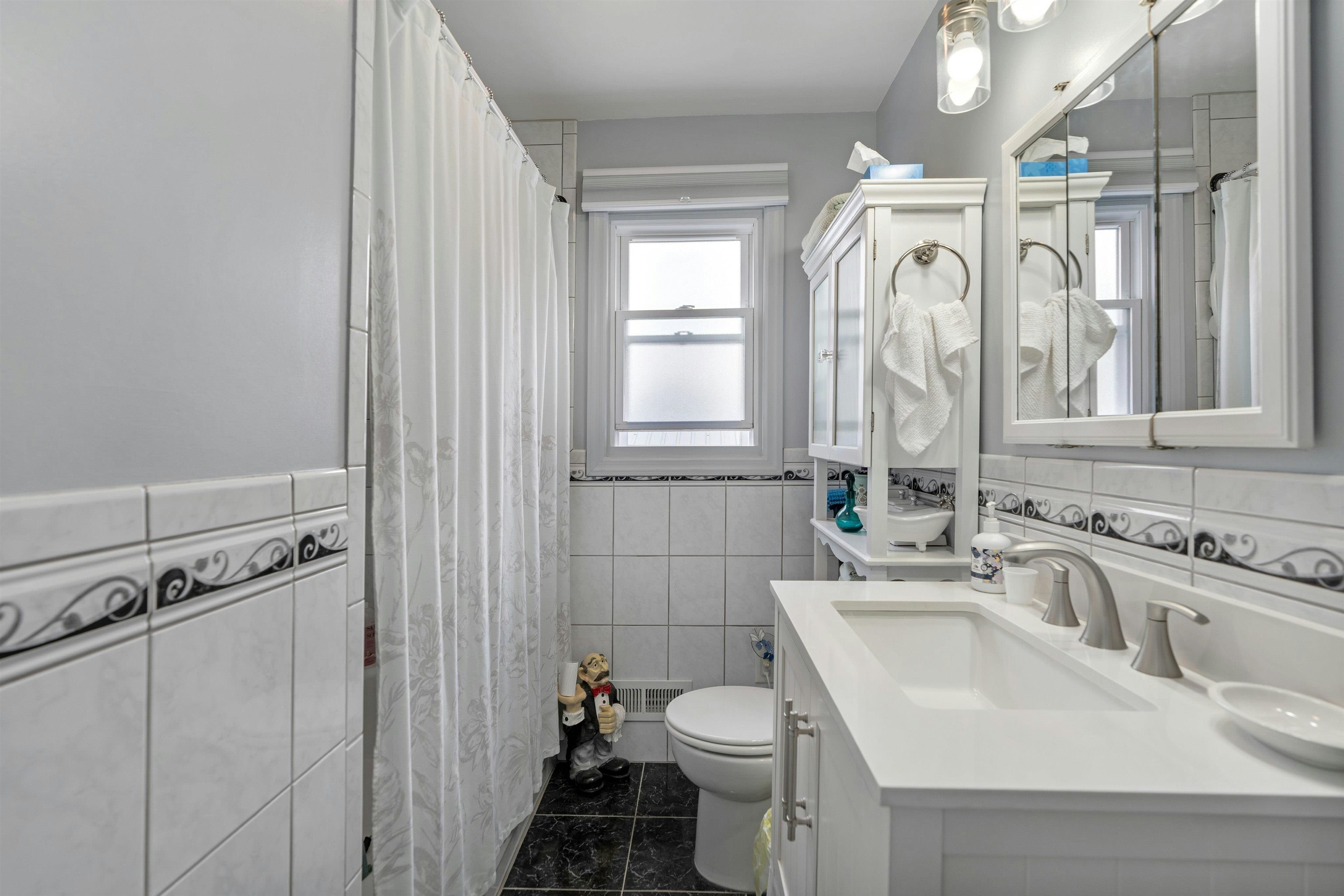 51 EAST 14TH ST