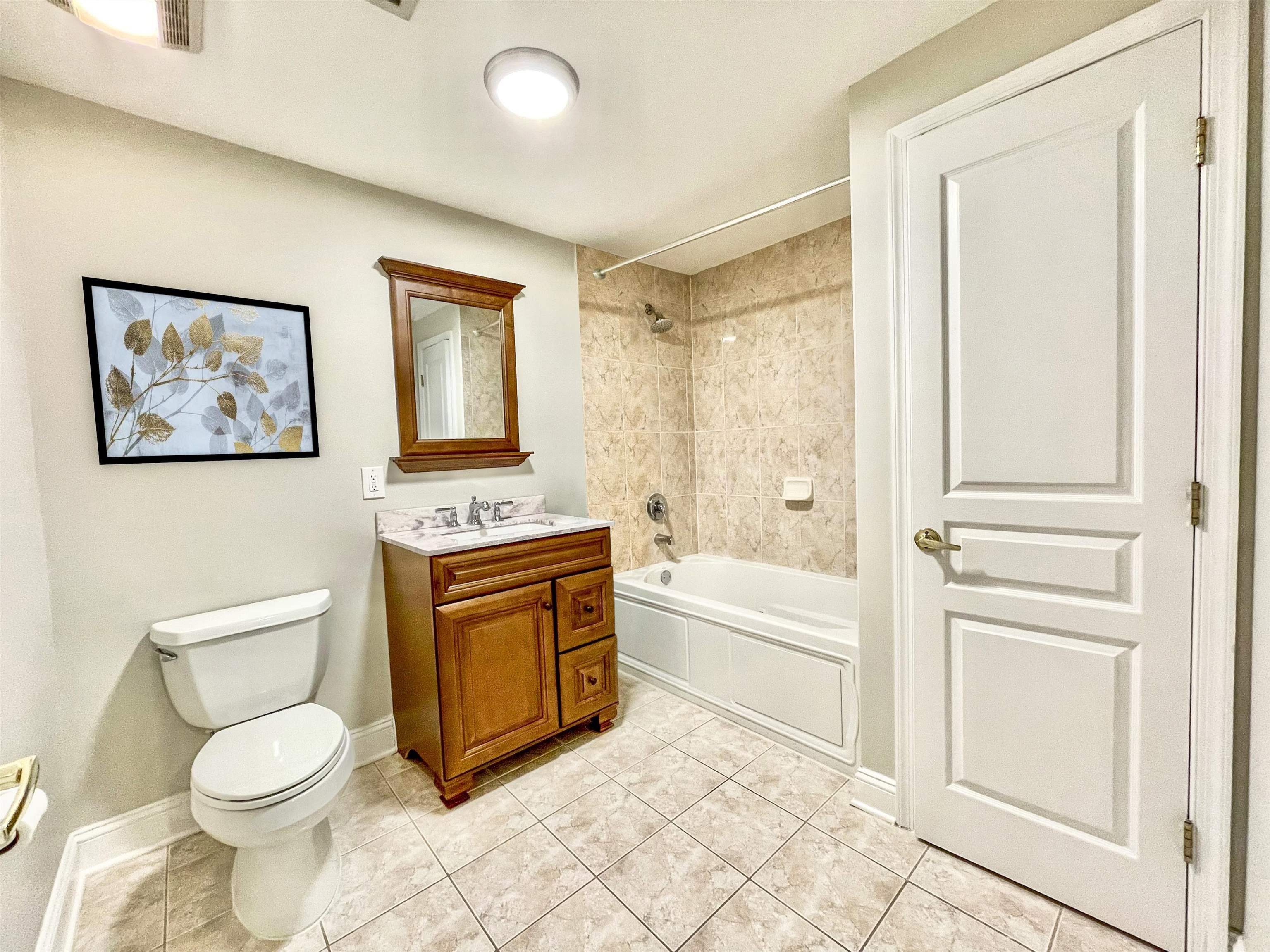 1331 GRAND ST Unit: 209