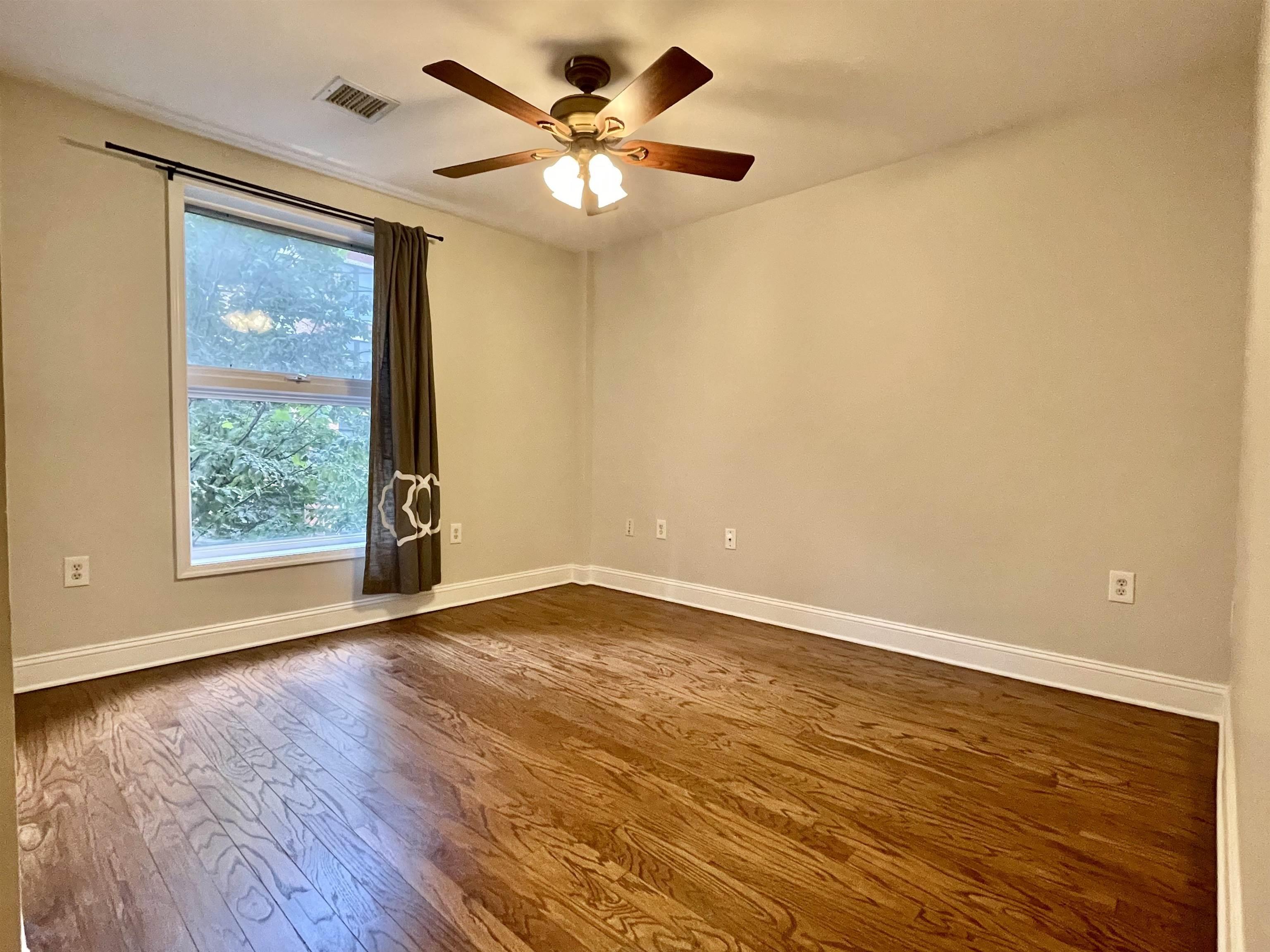 1331 GRAND ST Unit: 209