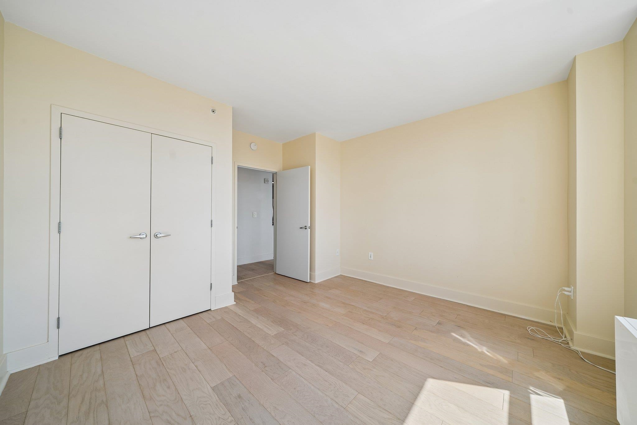 88 MORGAN ST Unit: 3809