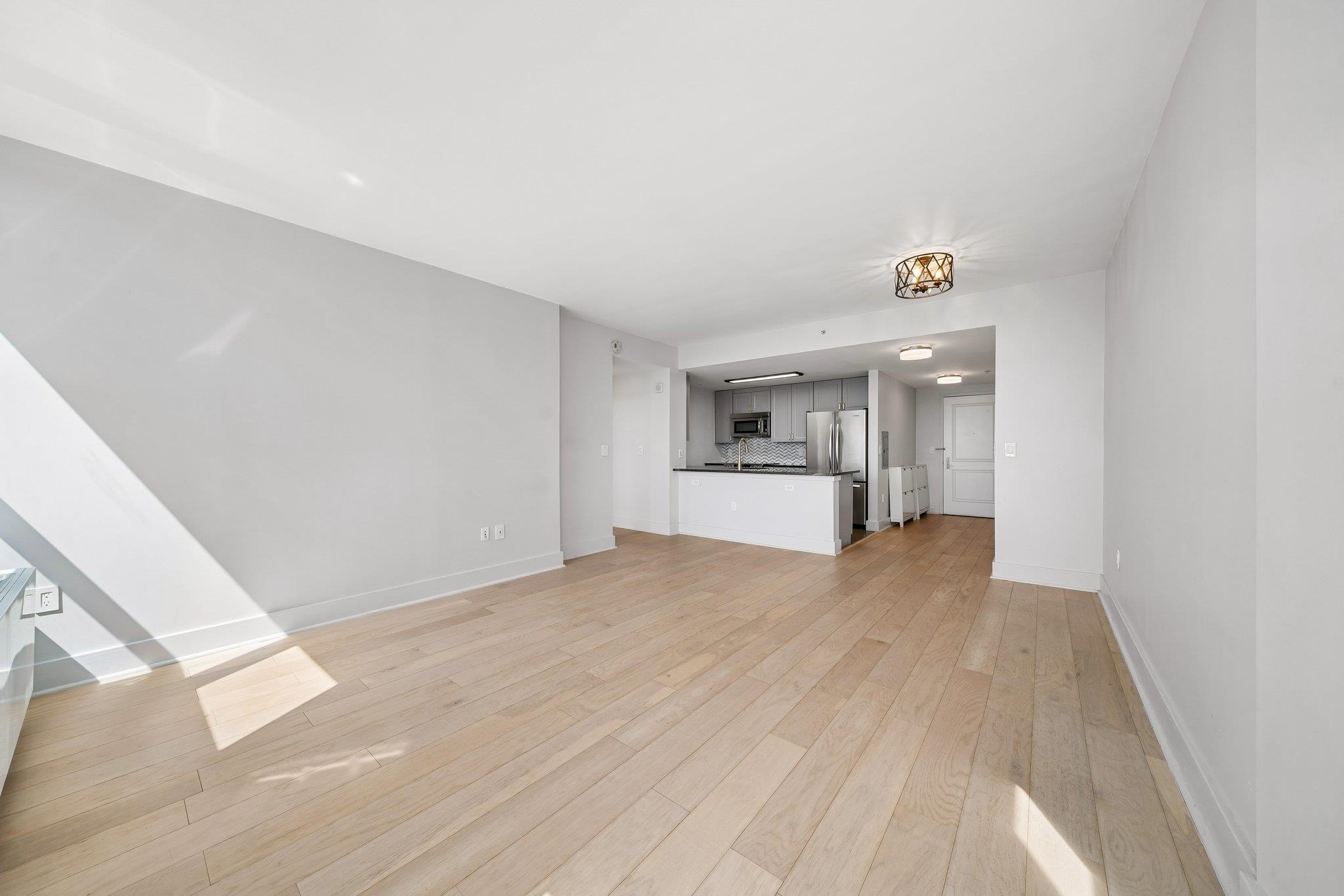 88 MORGAN ST Unit: 3809