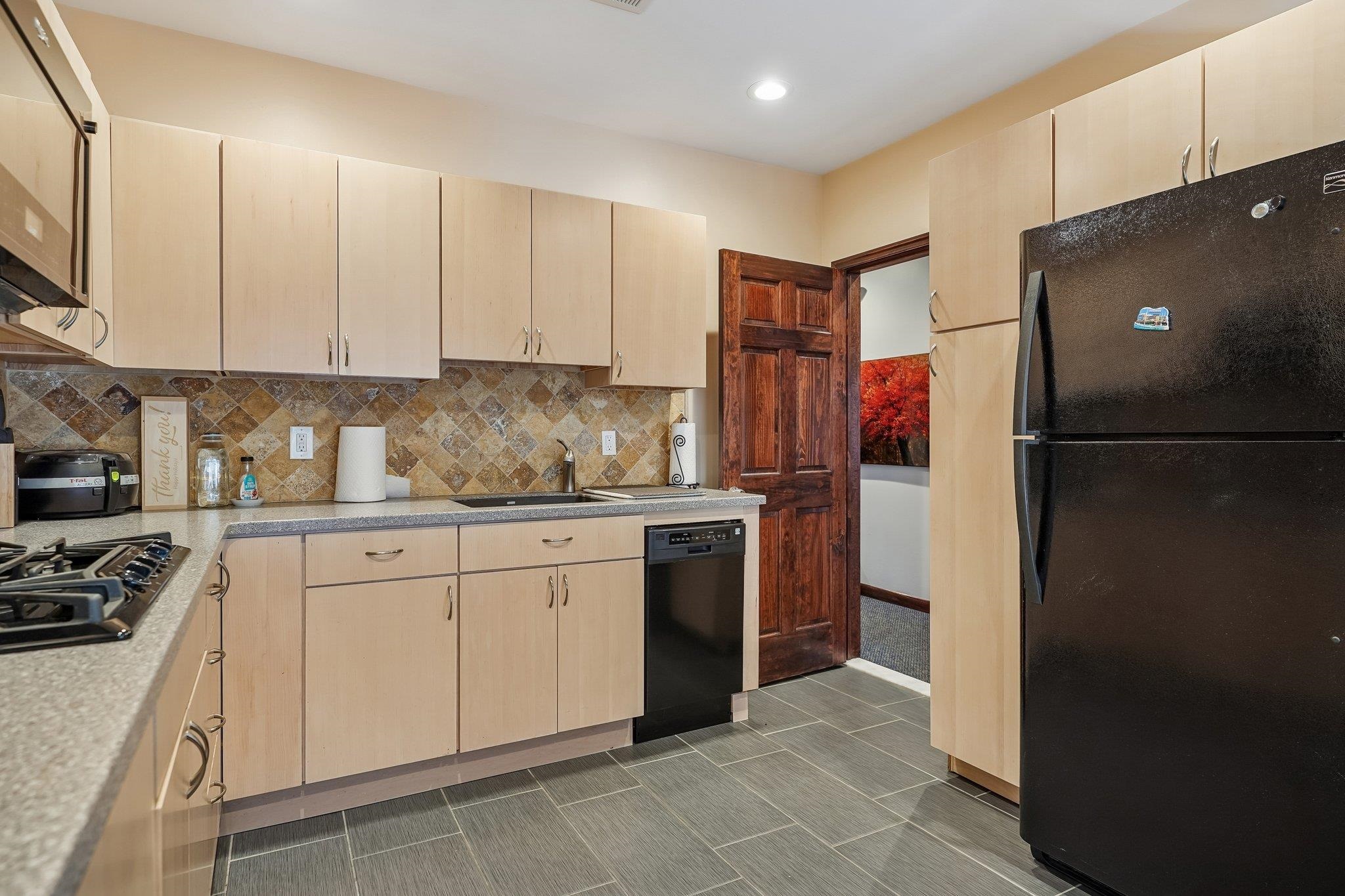 313 17 RAHWAY AVE