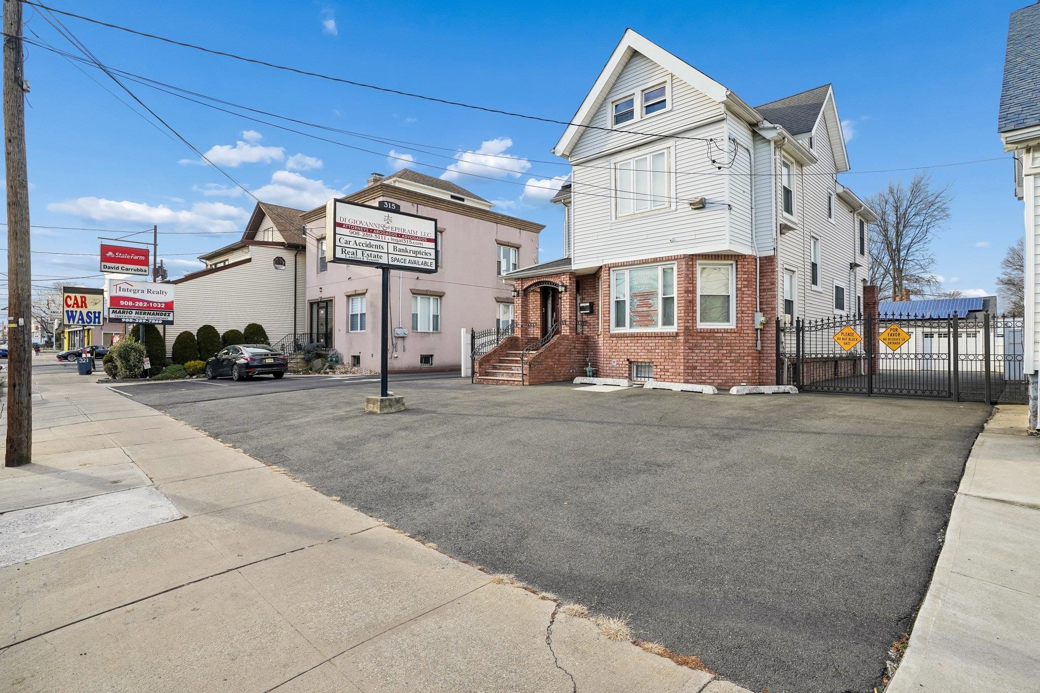 313 17 RAHWAY AVE