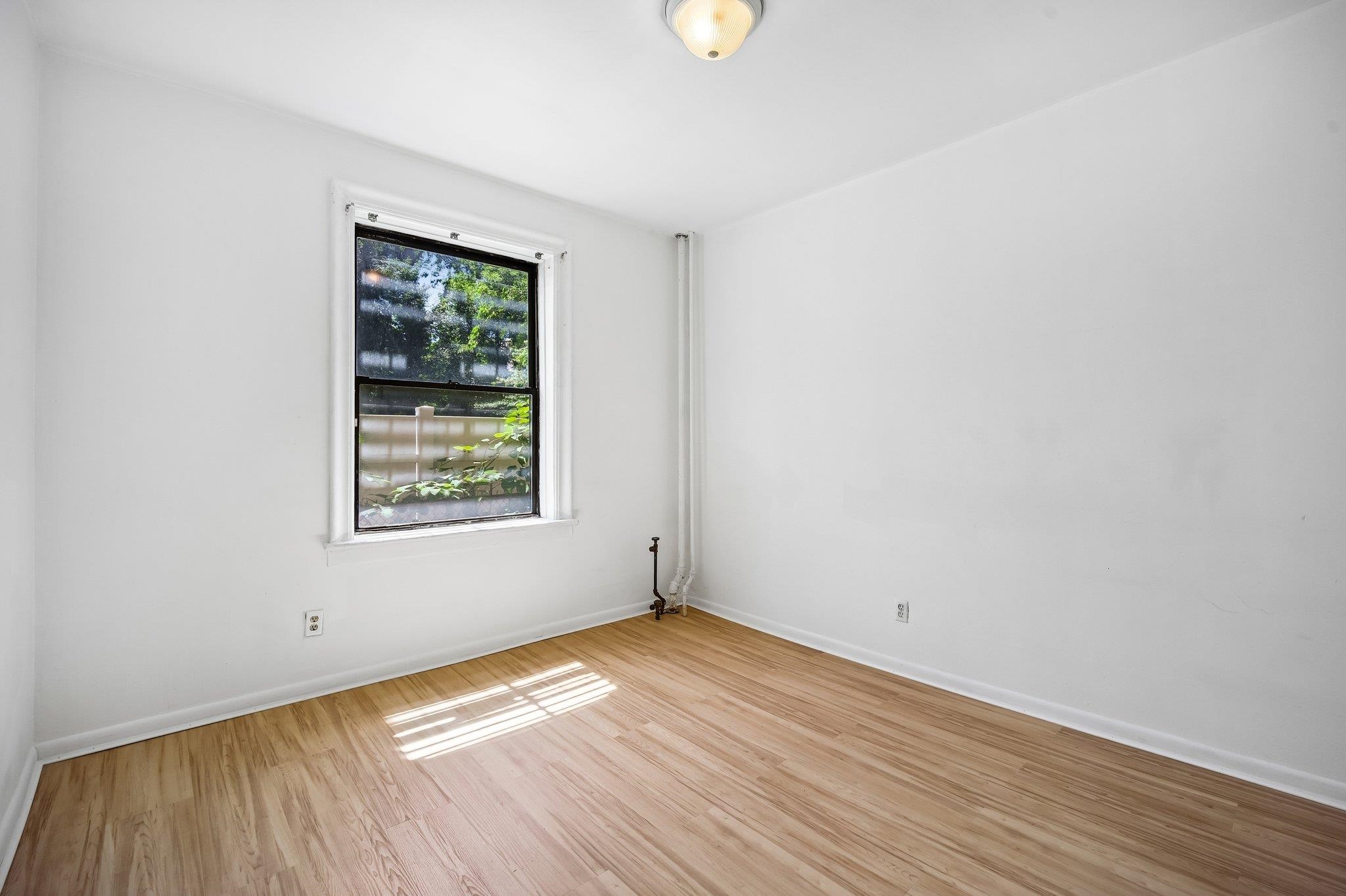 429 FAIRMOUNT AVE Unit: 104