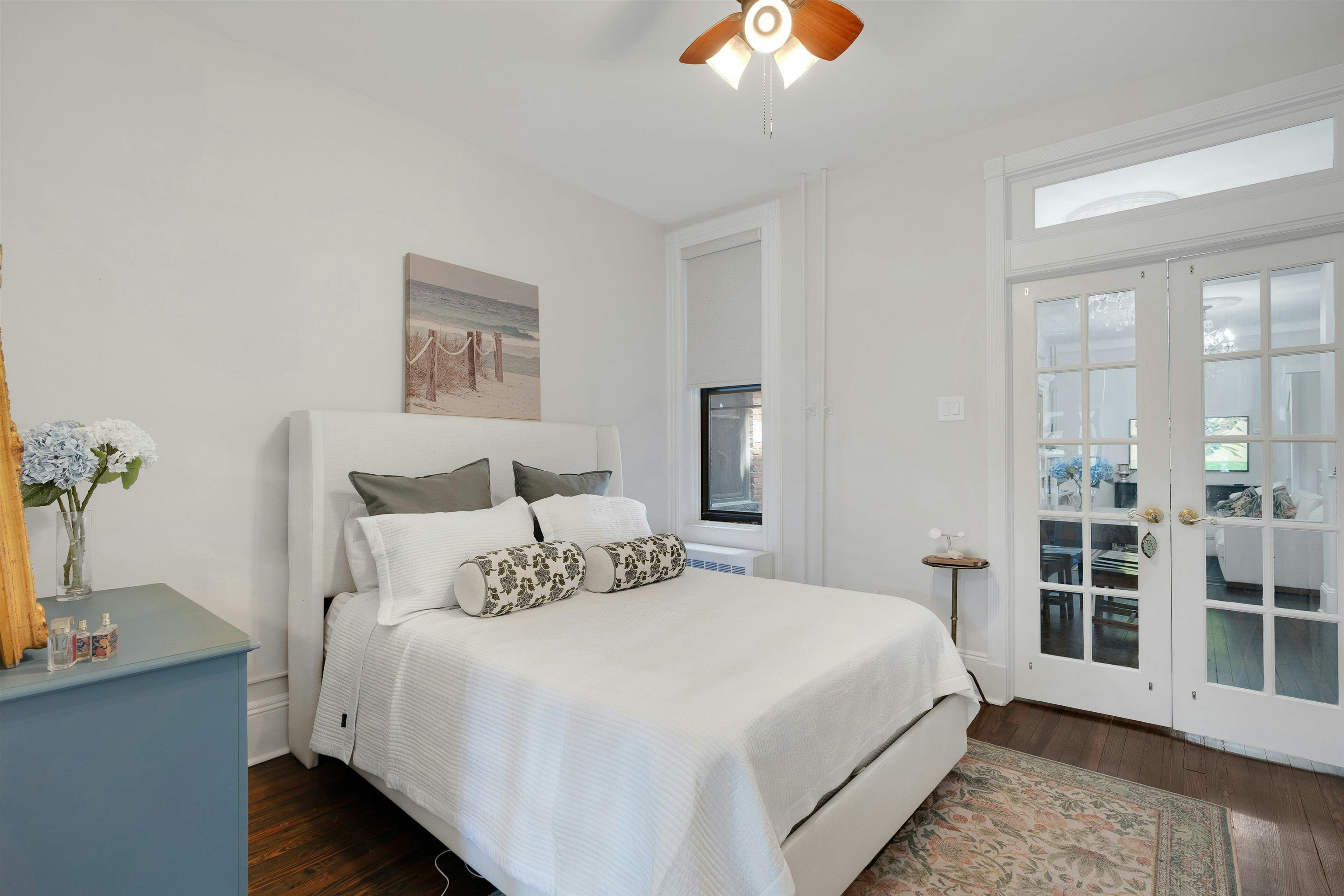 1112 PARK AVE Unit: 2L