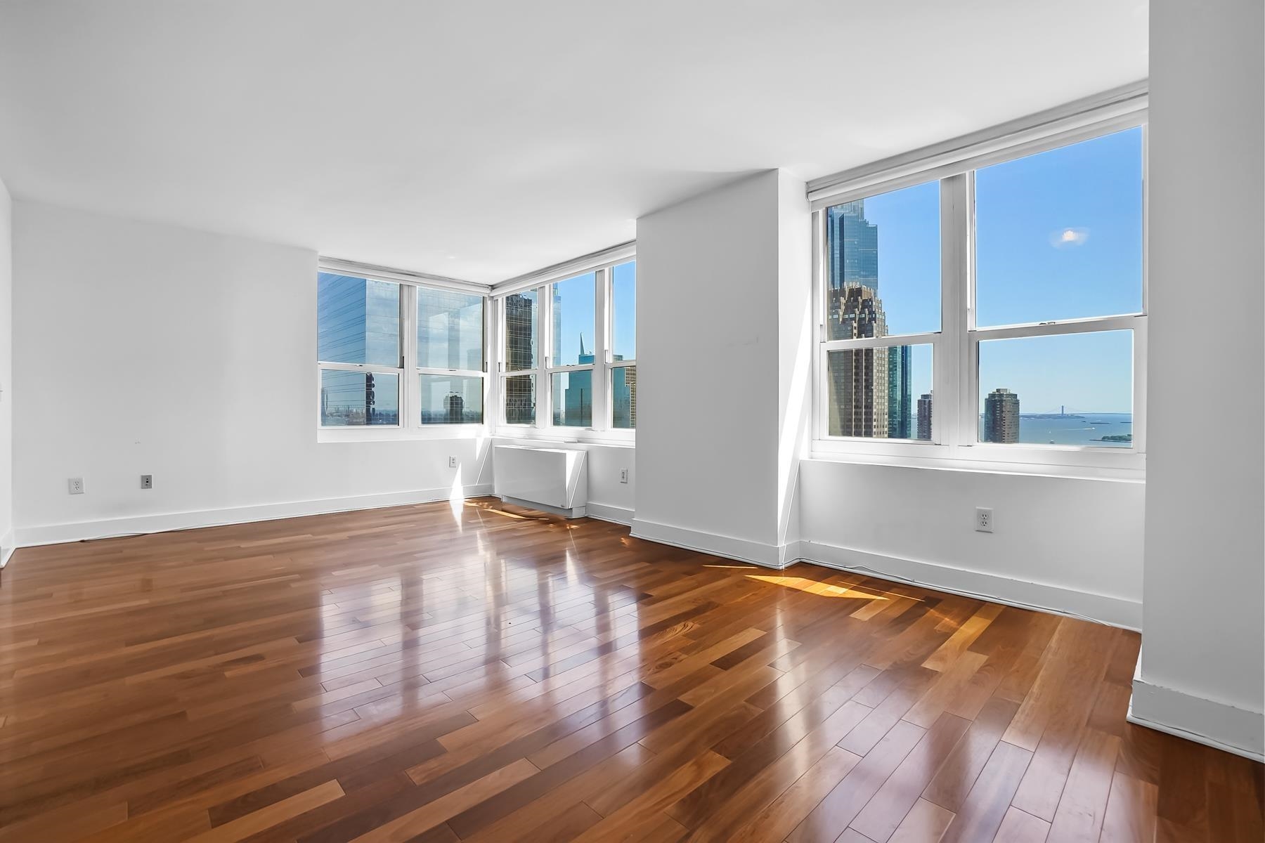 88 MORGAN ST Unit: 3208