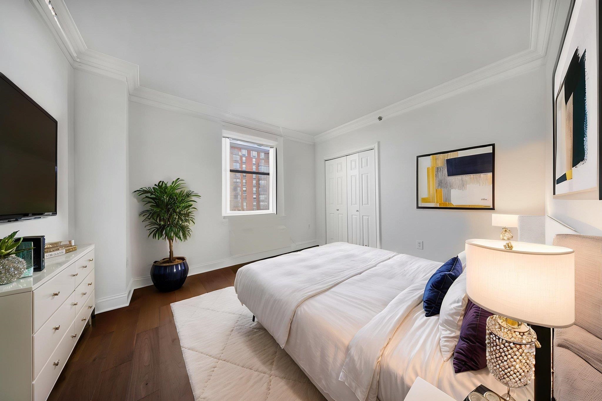 2 CONSTITUTION CT Unit: 707