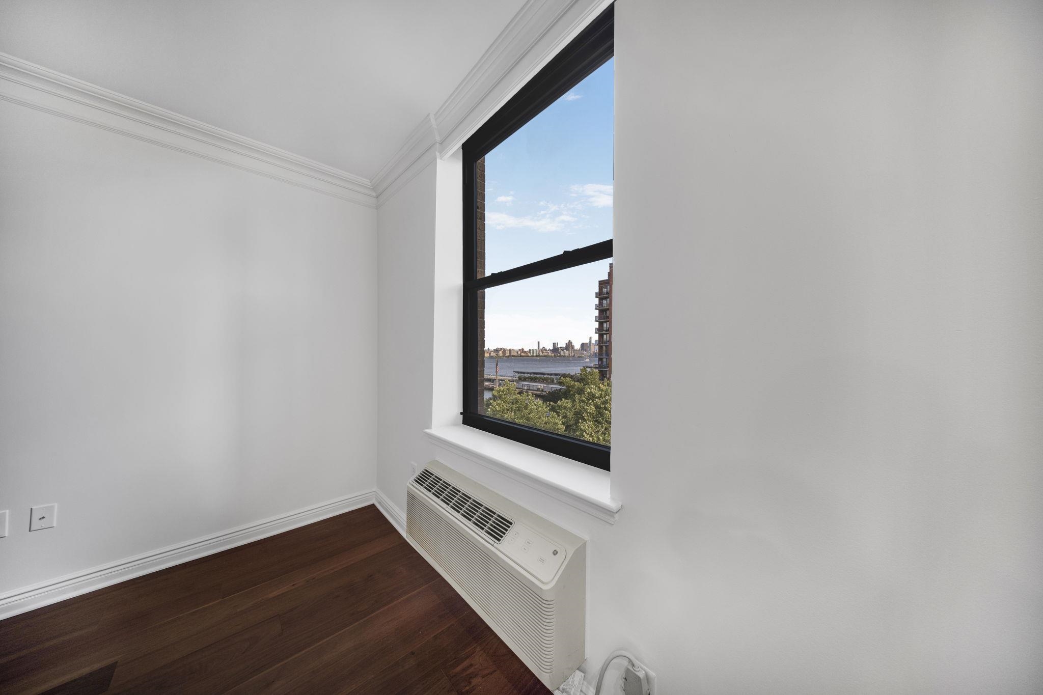 2 CONSTITUTION CT Unit: 707