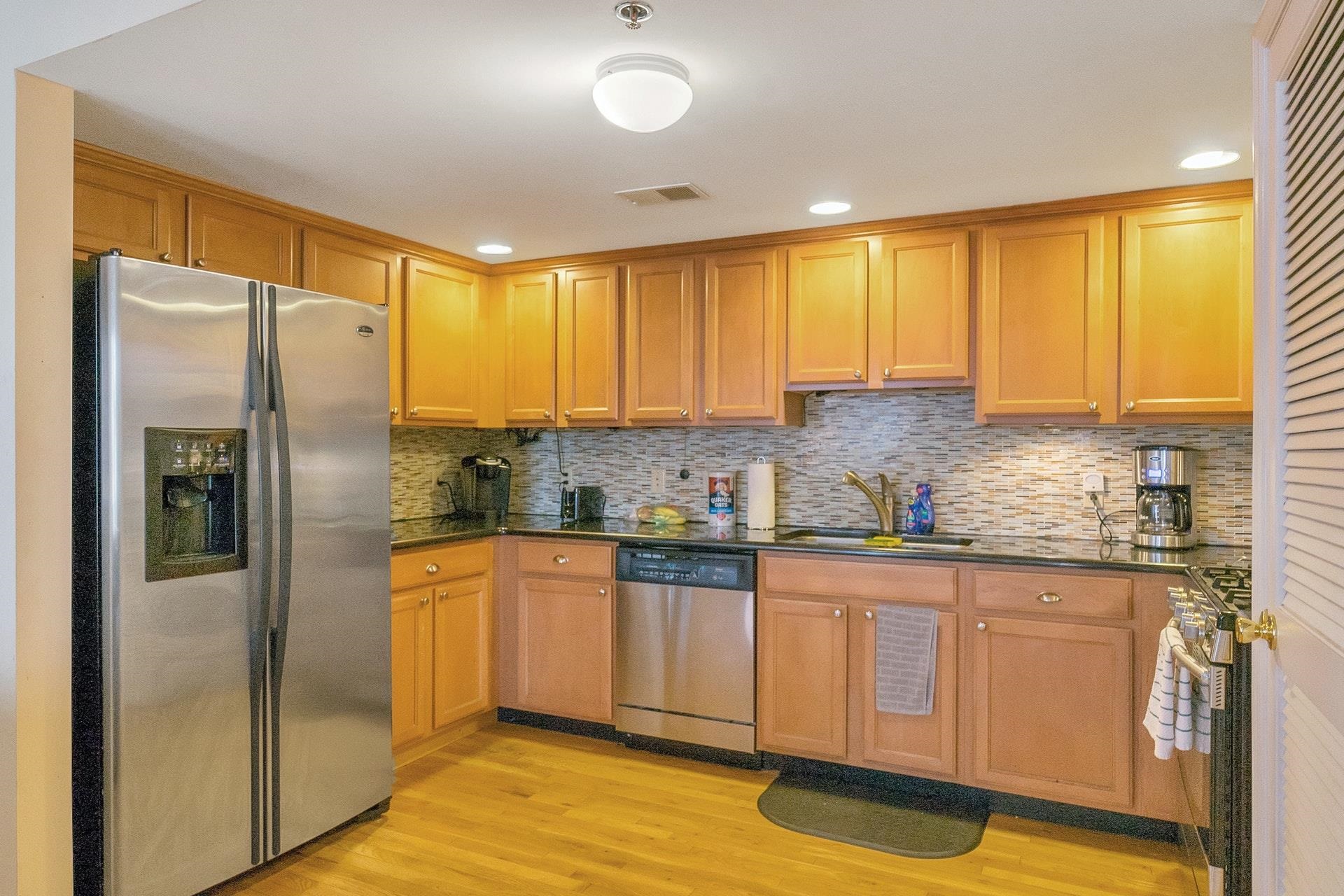75 JEFFERSON ST Unit: 5