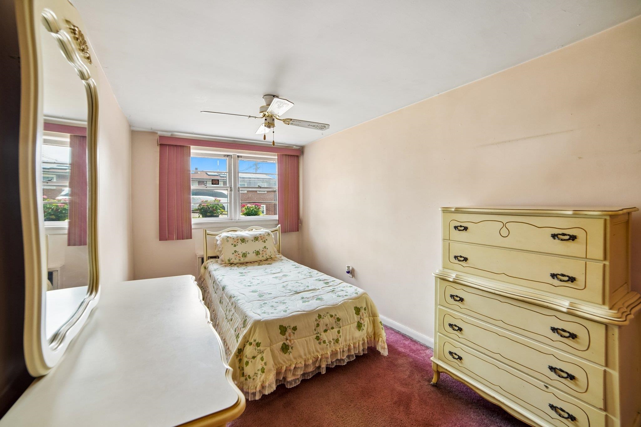 28 PIKEVIEW TERRACE