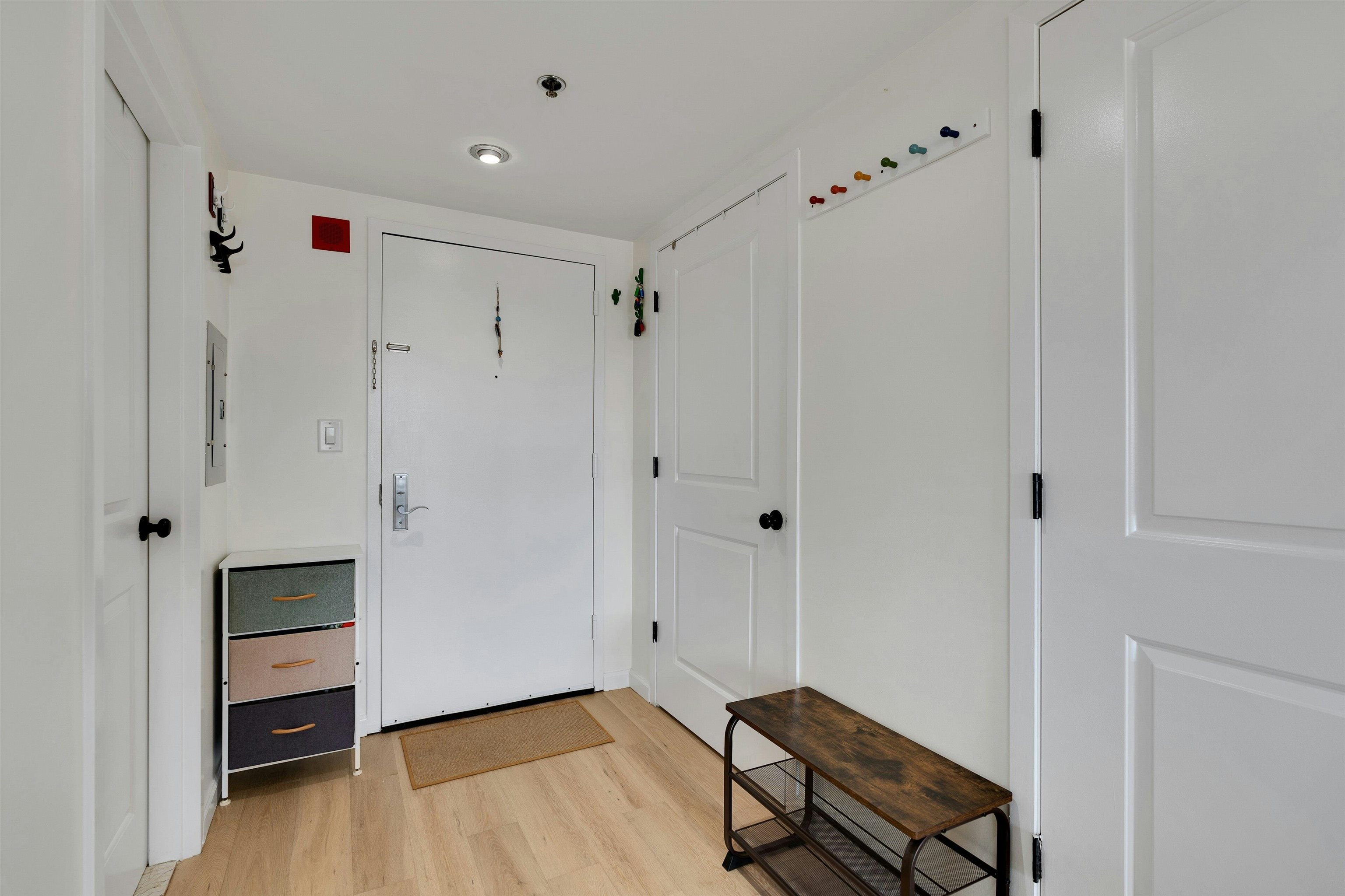 700 1ST ST Unit: 6H