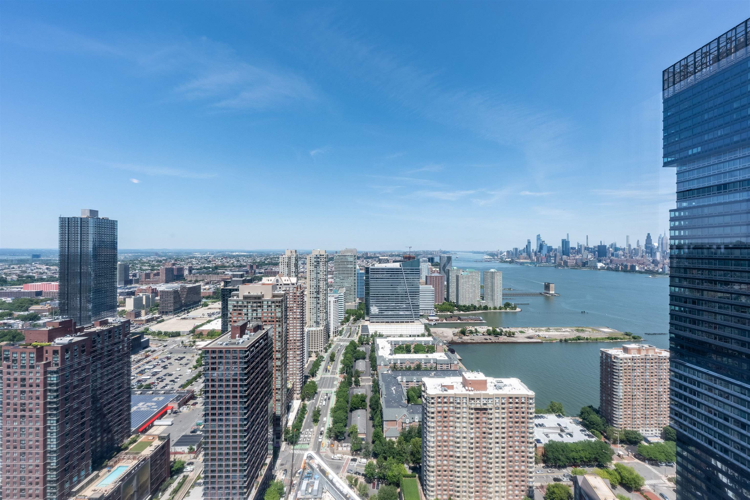 88 MORGAN ST Unit: PH6-3