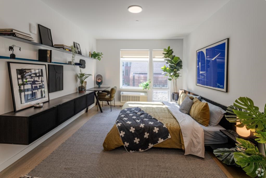 3 NEW YORK AVE Unit: 442