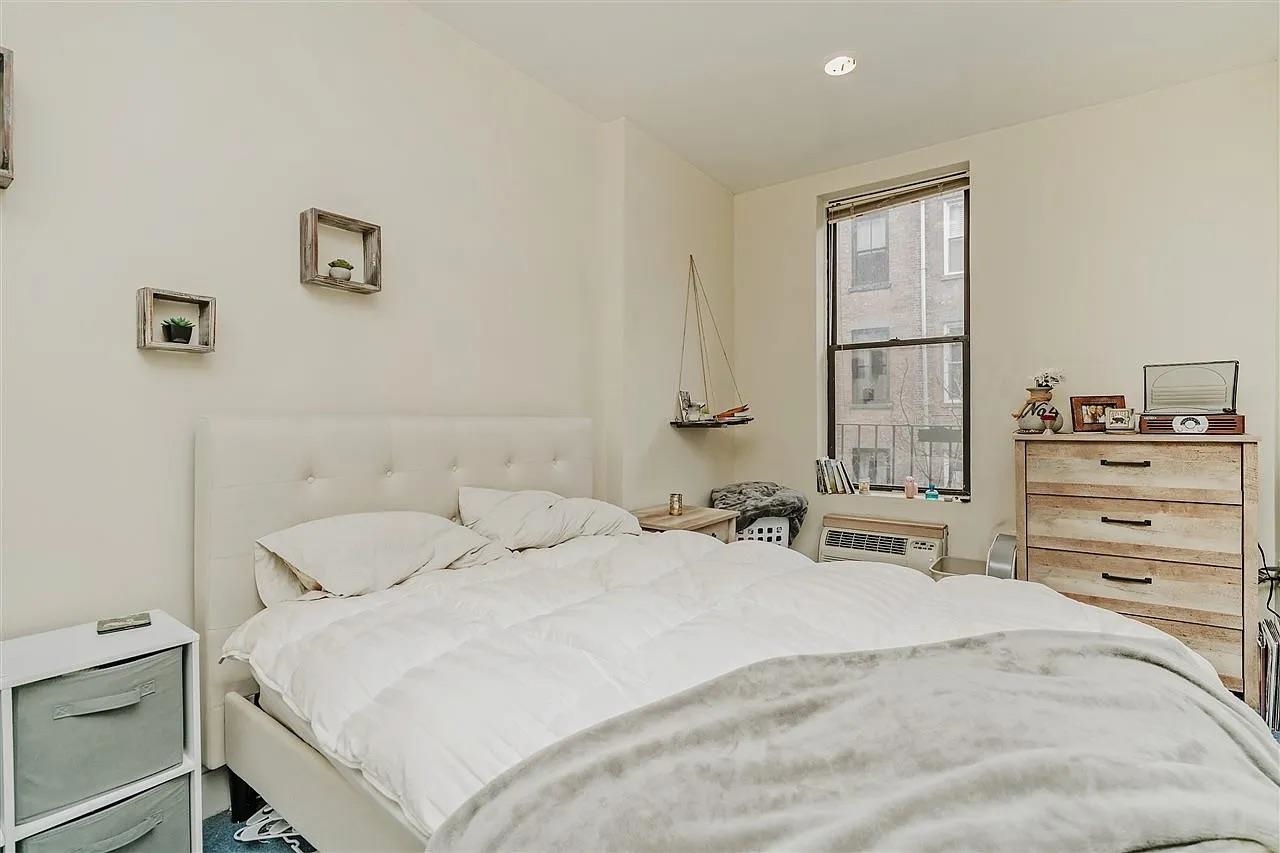 1214 WASHINGTON ST Unit: 3