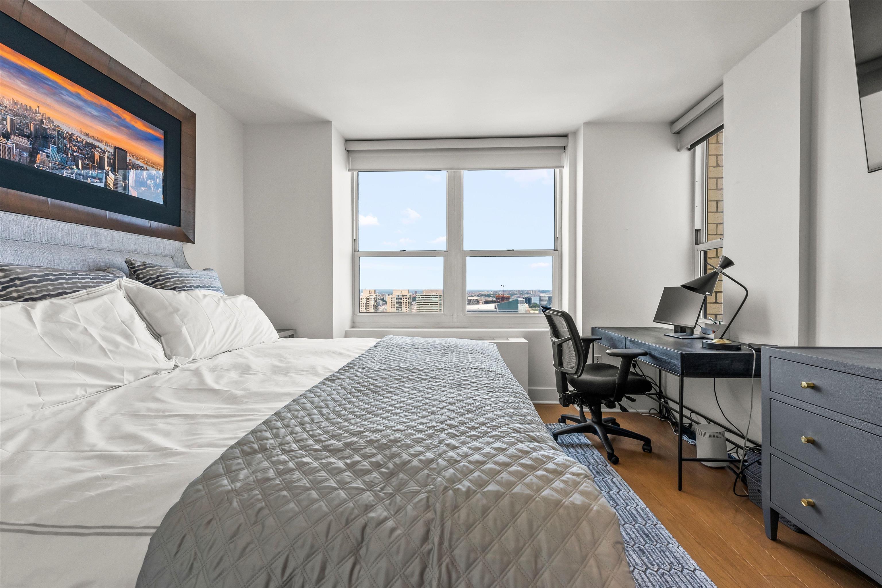 88 MORGAN ST Unit: 5503