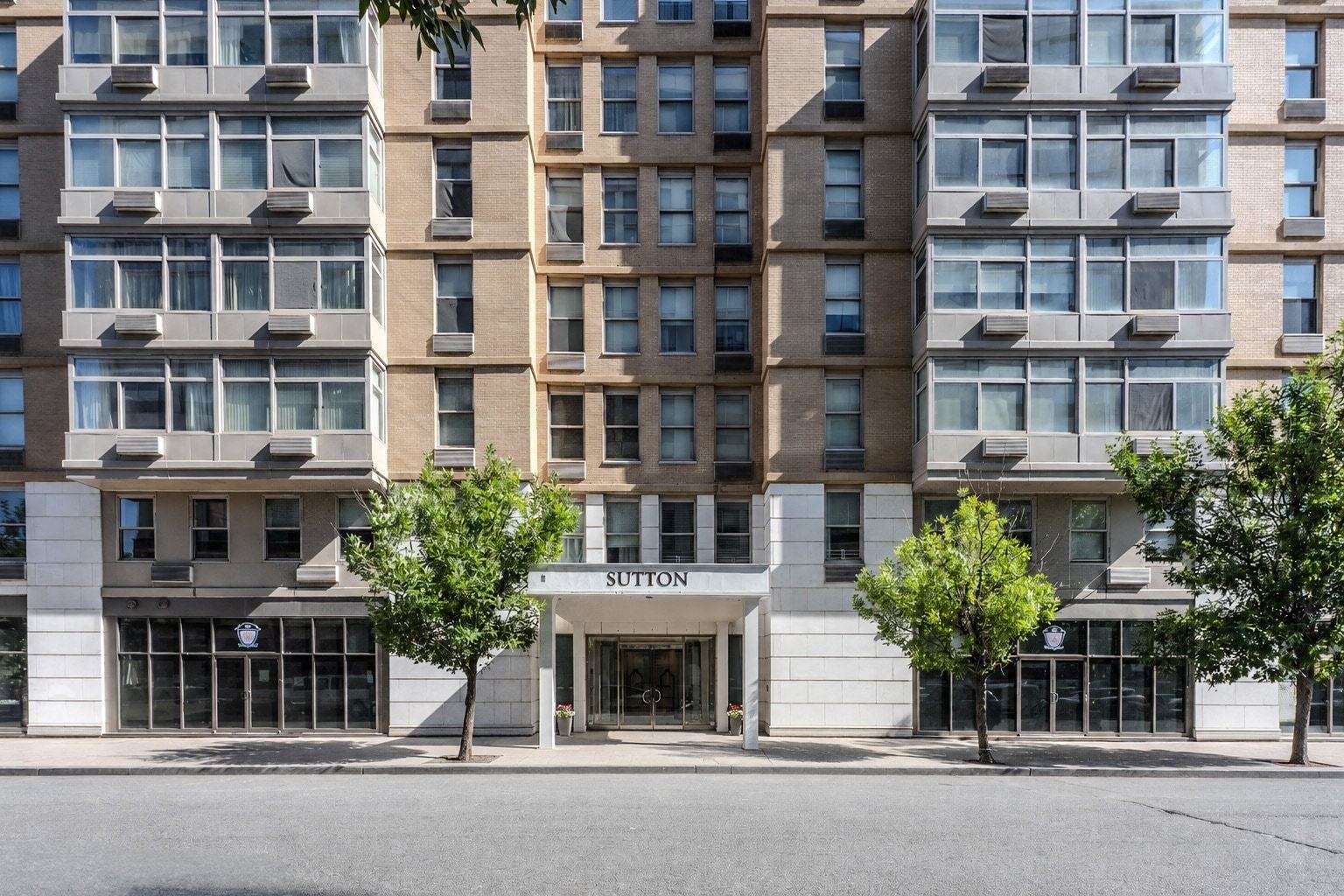 10 REGENT ST Unit: 614