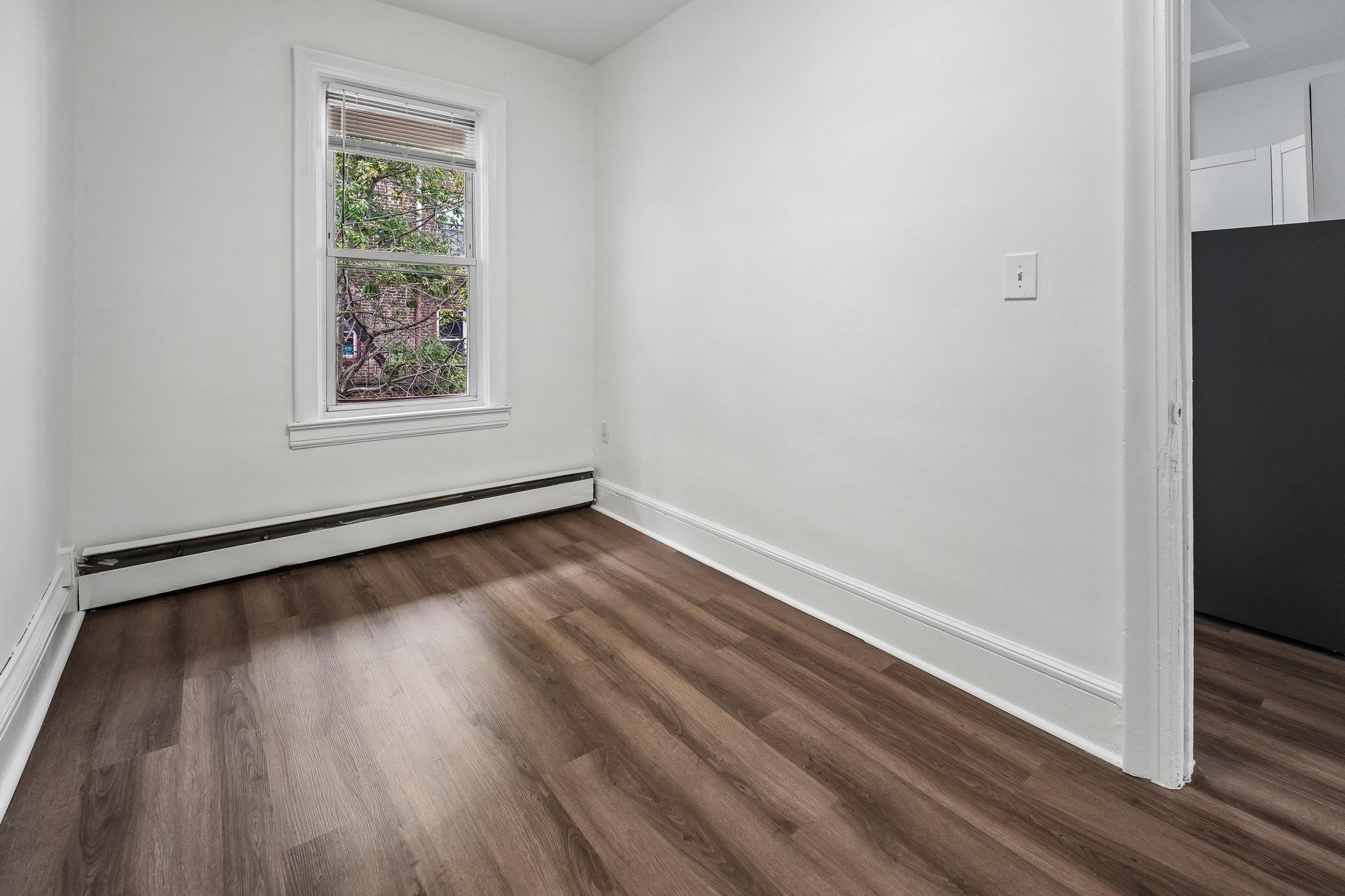 154 WEST 29TH ST Unit: 2