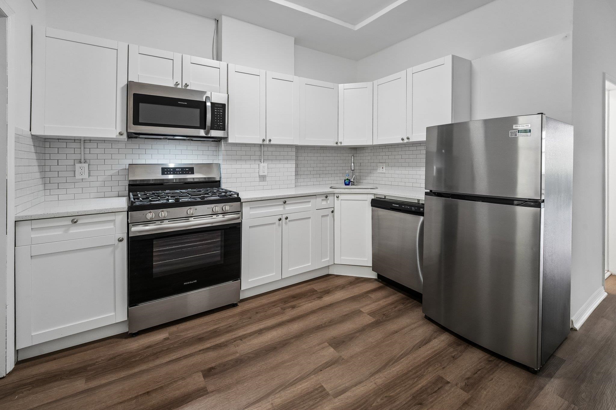 154 WEST 29TH ST Unit: 2