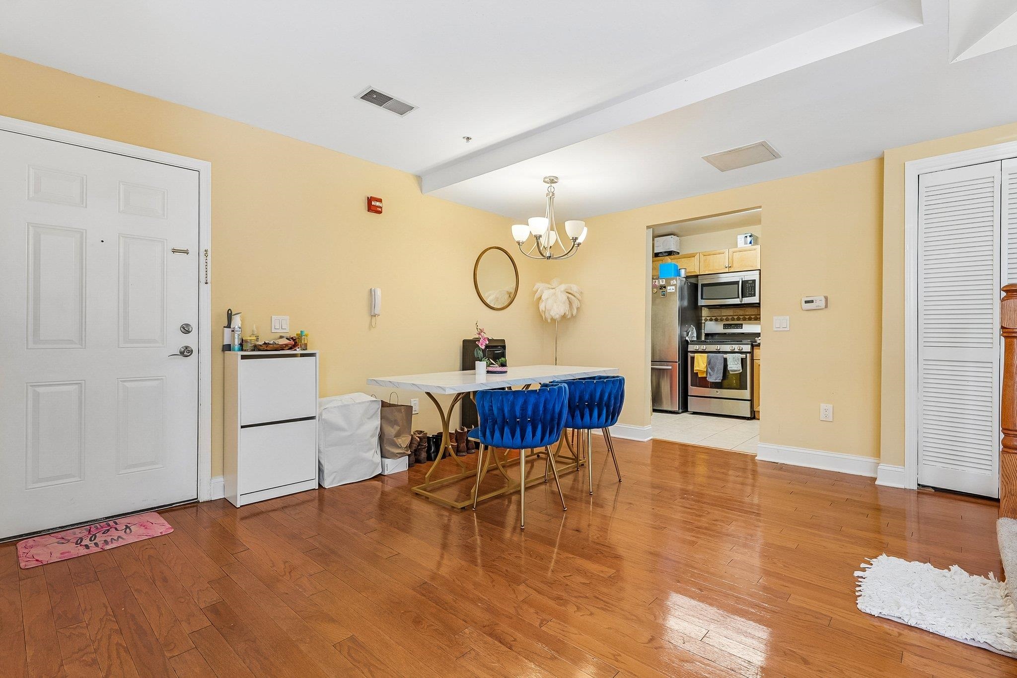 200 DEY ST Unit: 231