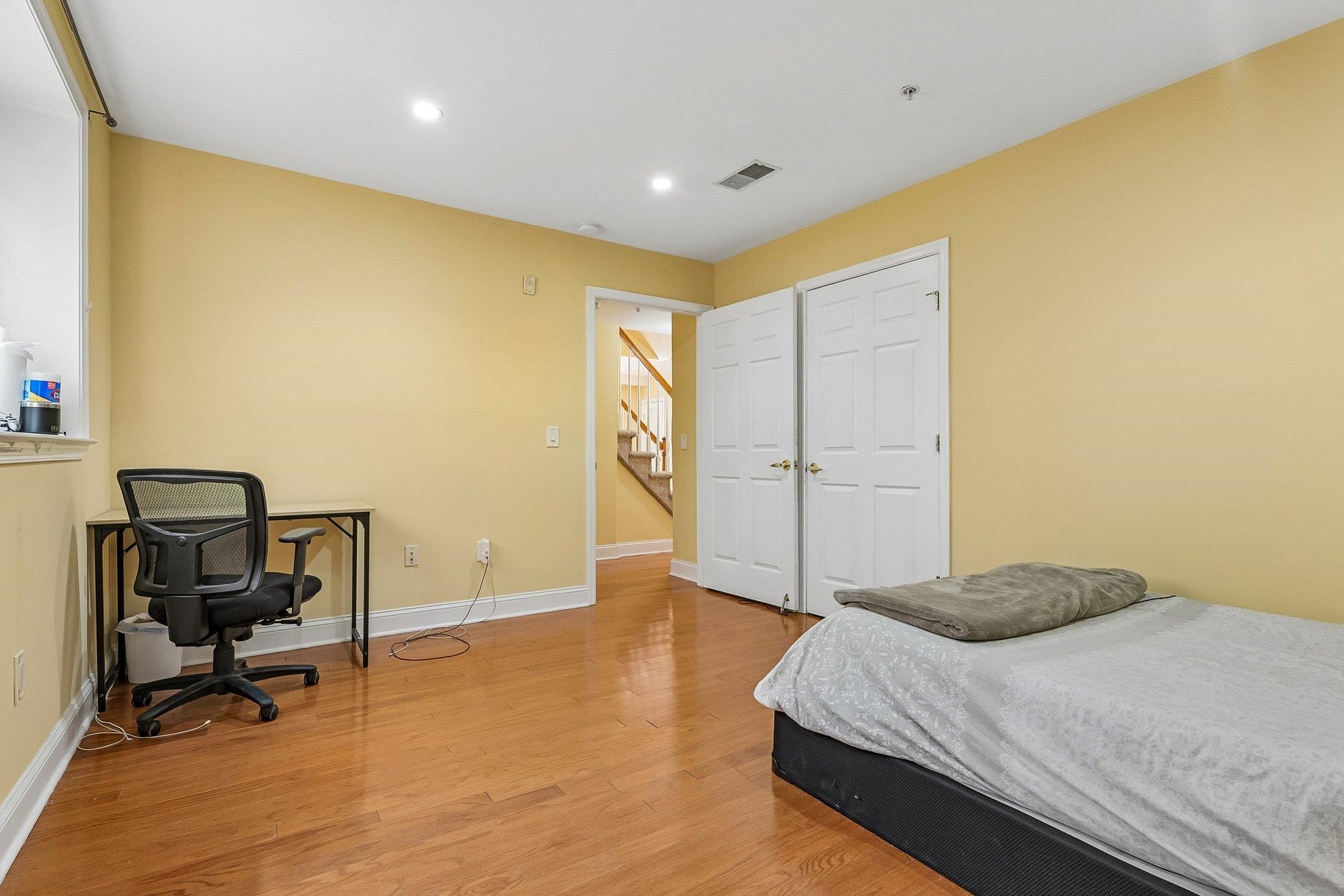 200 DEY ST Unit: 231
