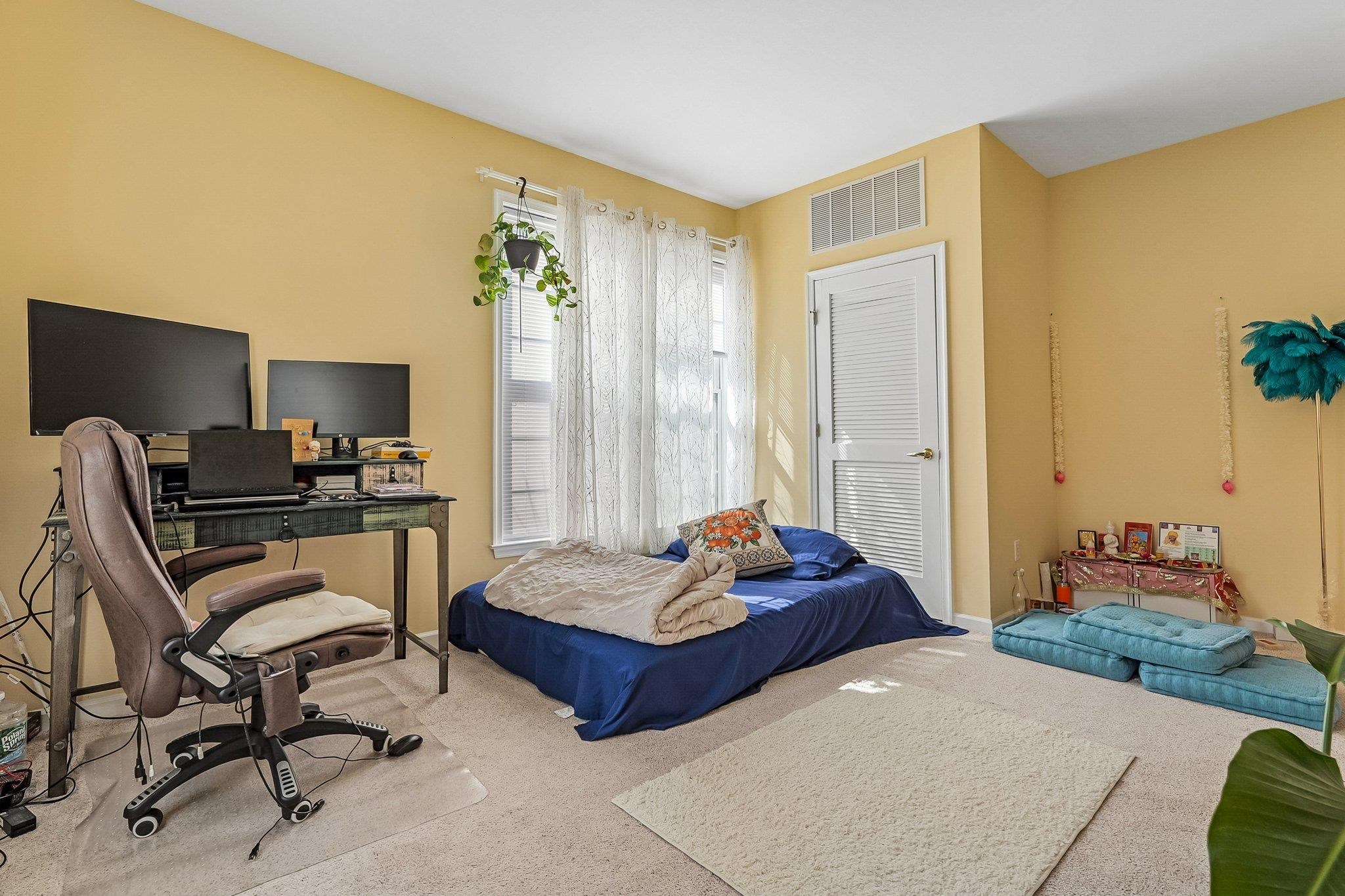 200 DEY ST Unit: 231